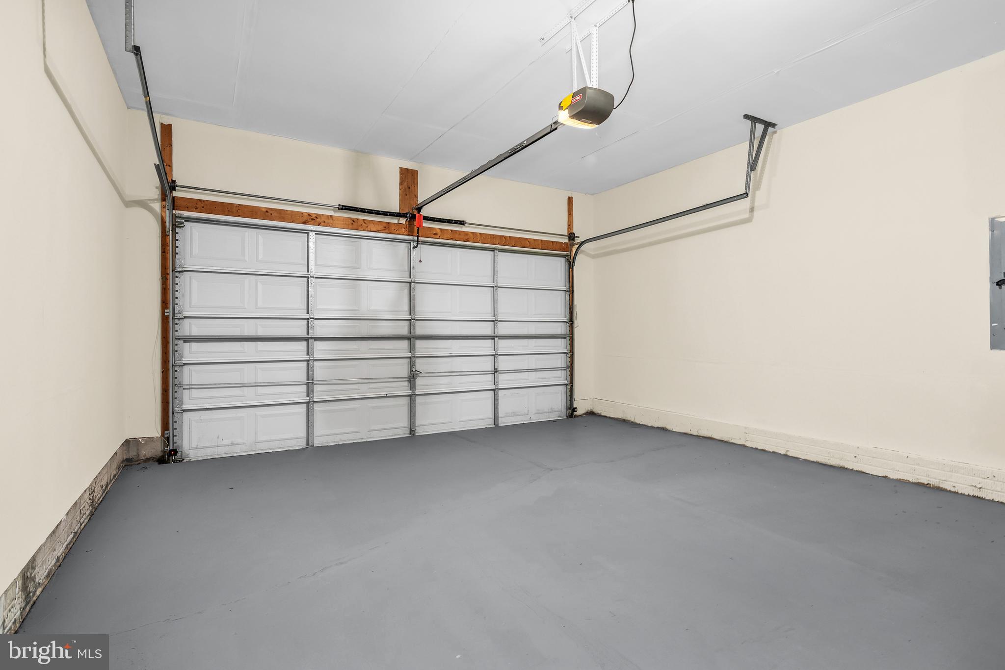 PATRIOT SQUARE - Residential