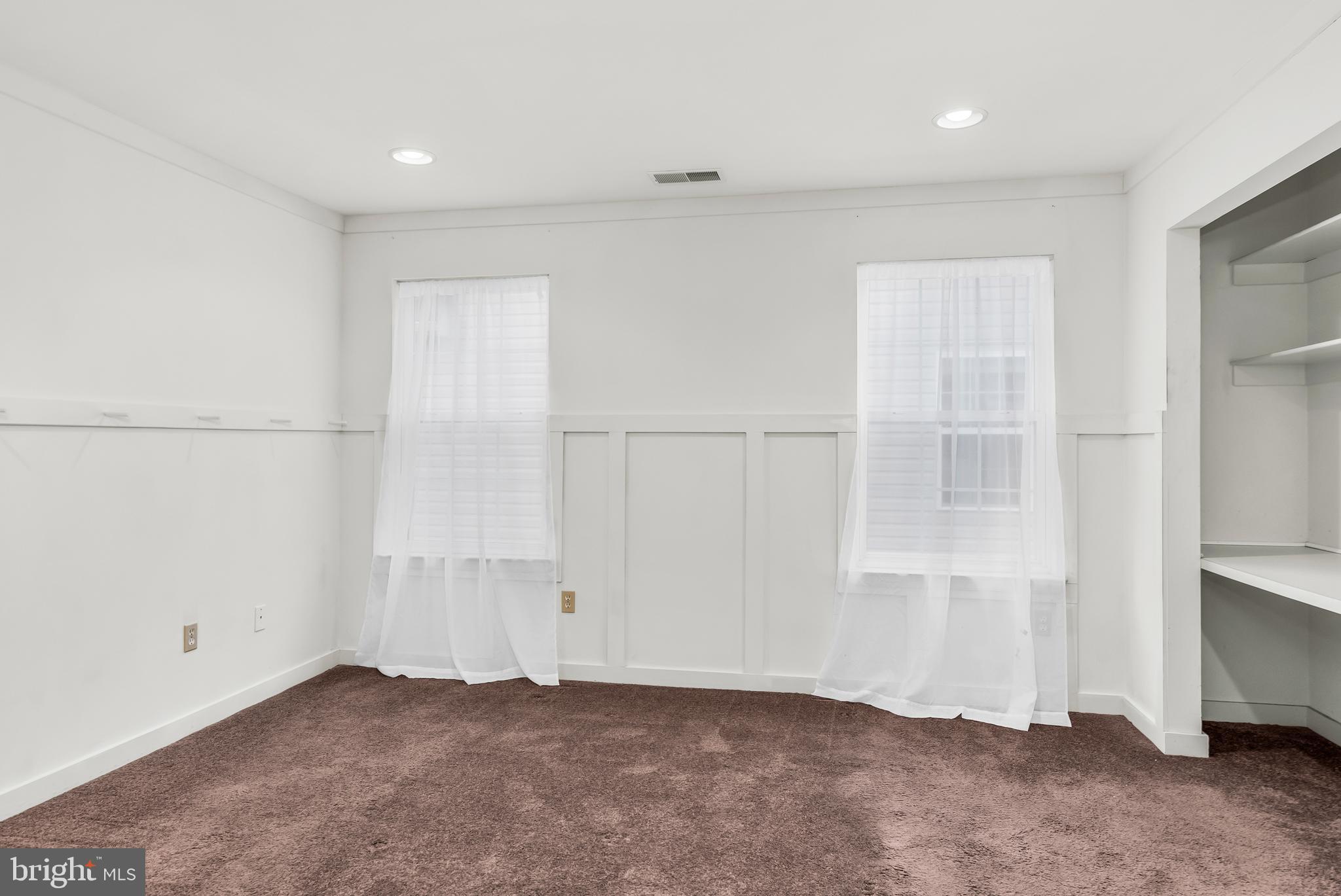 PATRIOT SQUARE - Residential