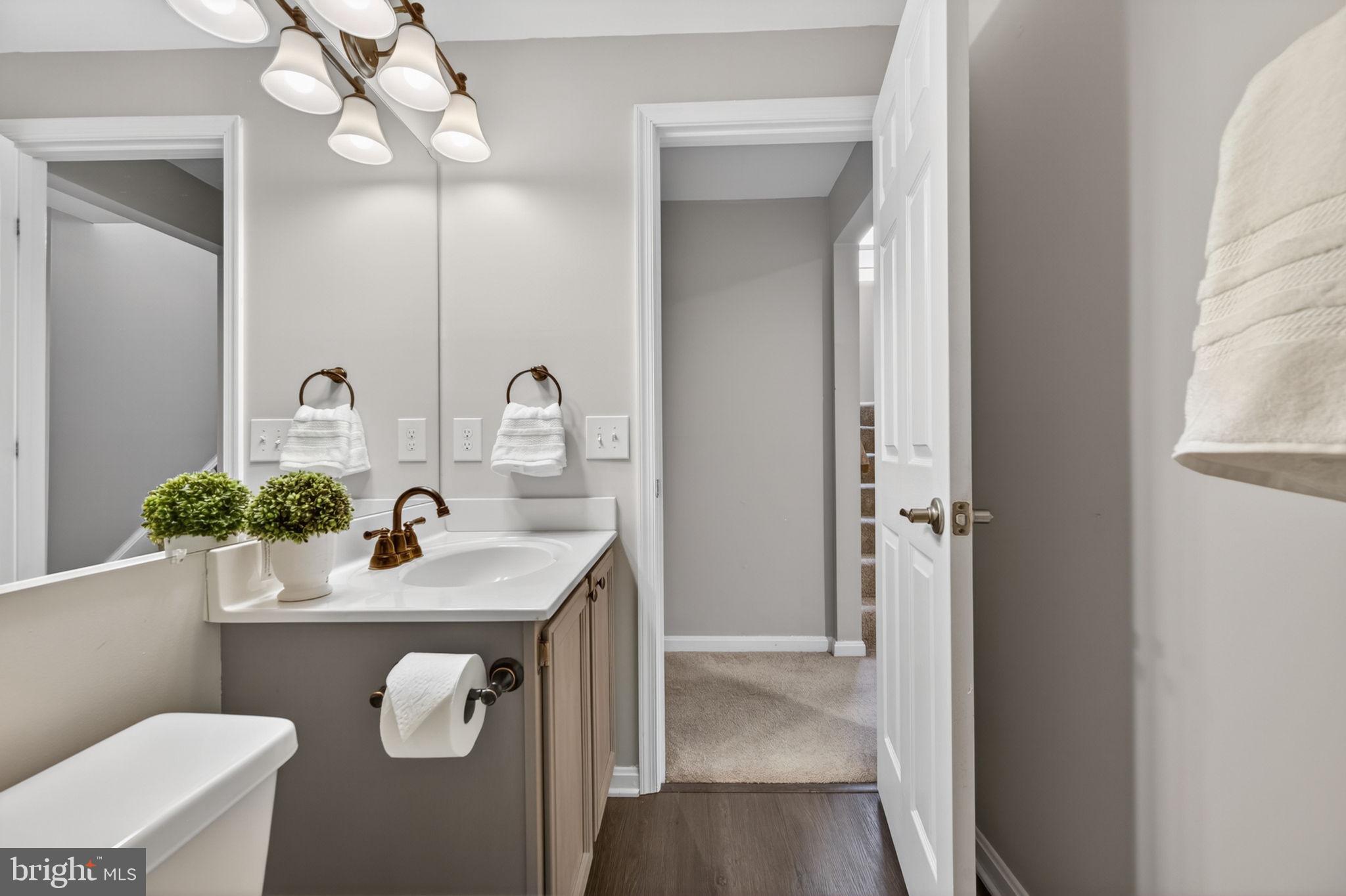SILVER HILL FARM - Residential