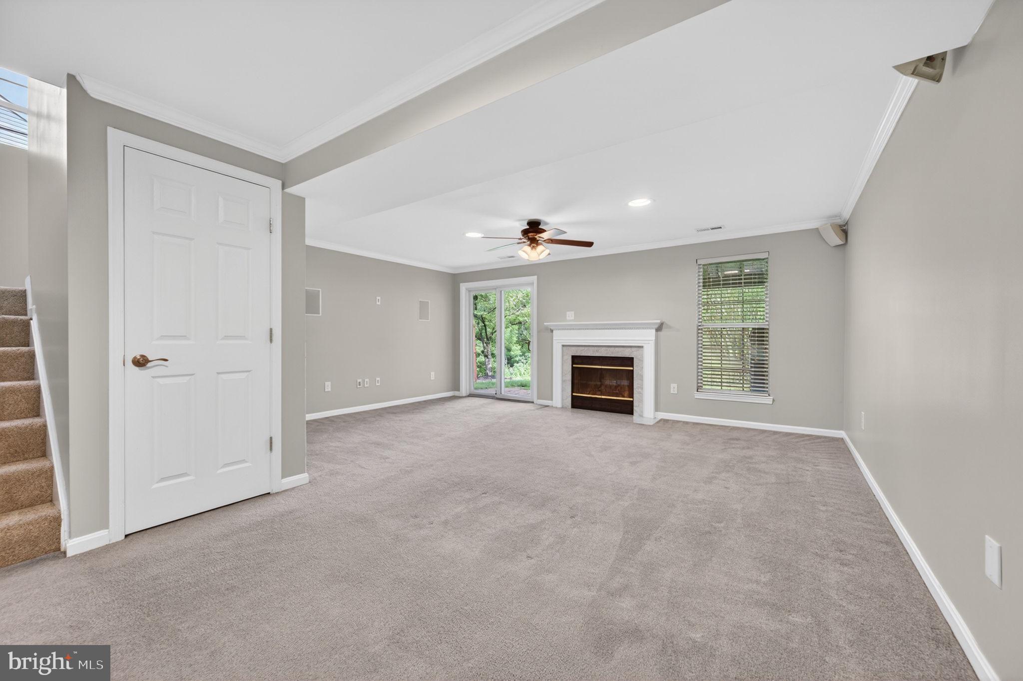 SILVER HILL FARM - Residential