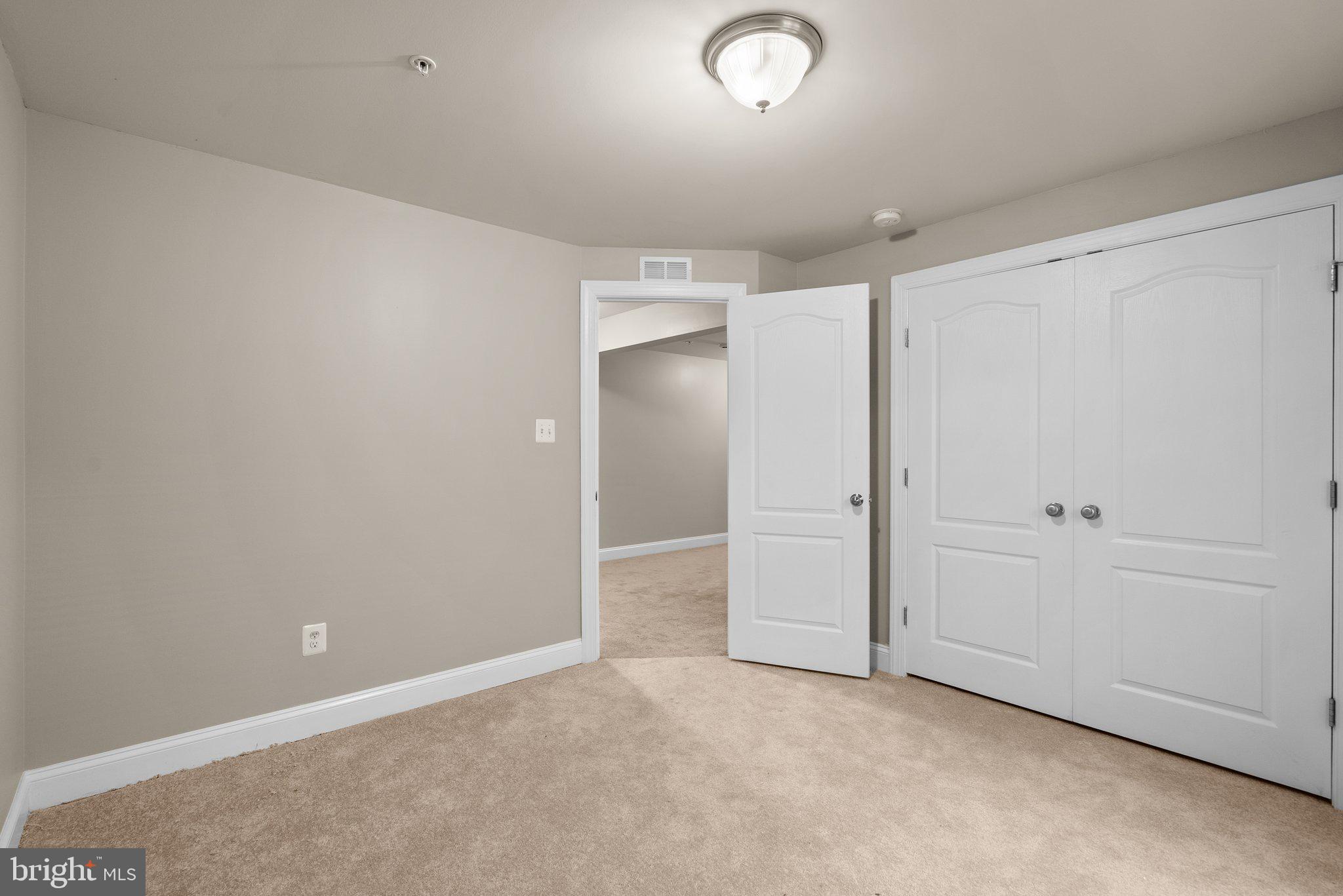 NORTH POINTE SUB - Residential