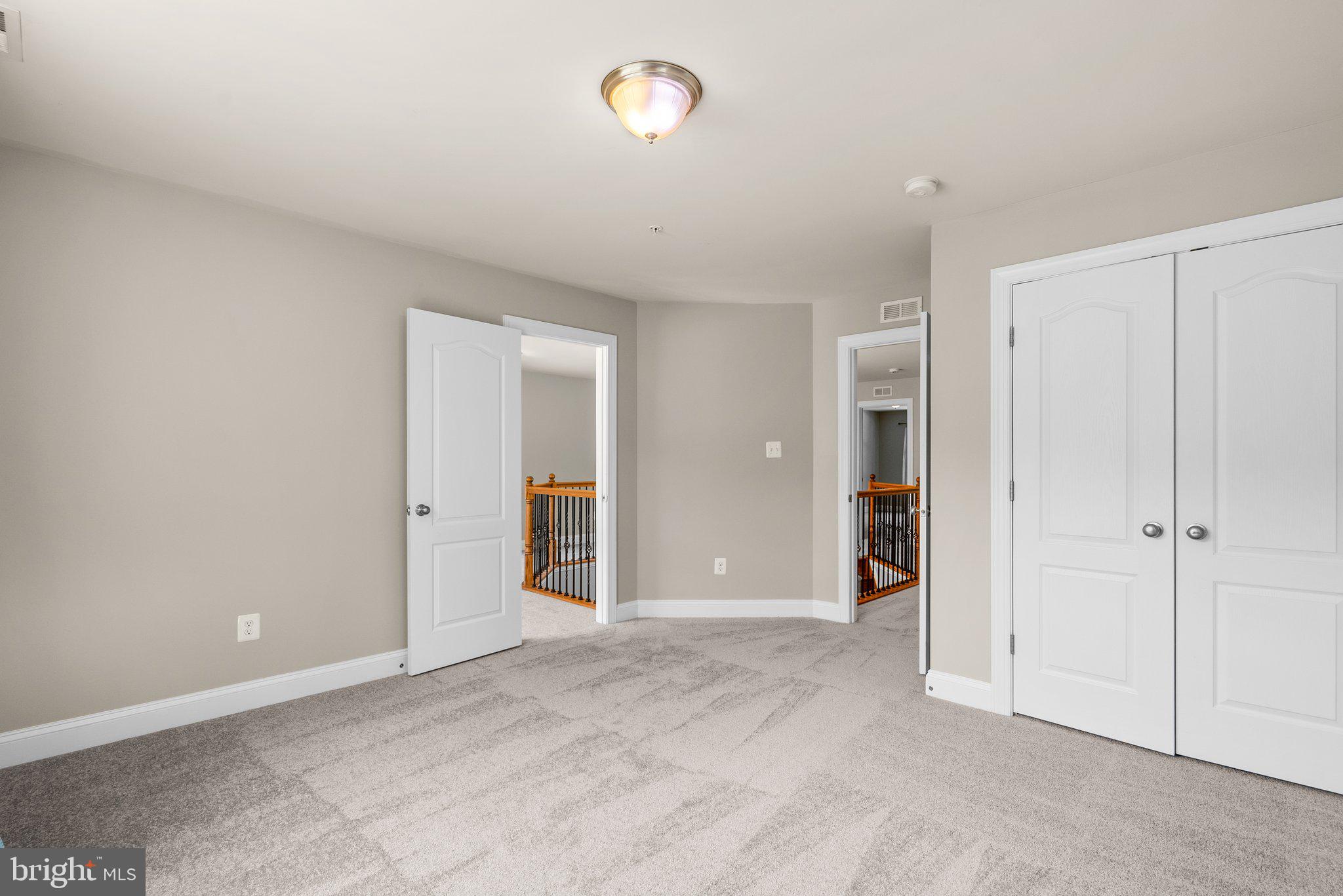 NORTH POINTE SUB - Residential