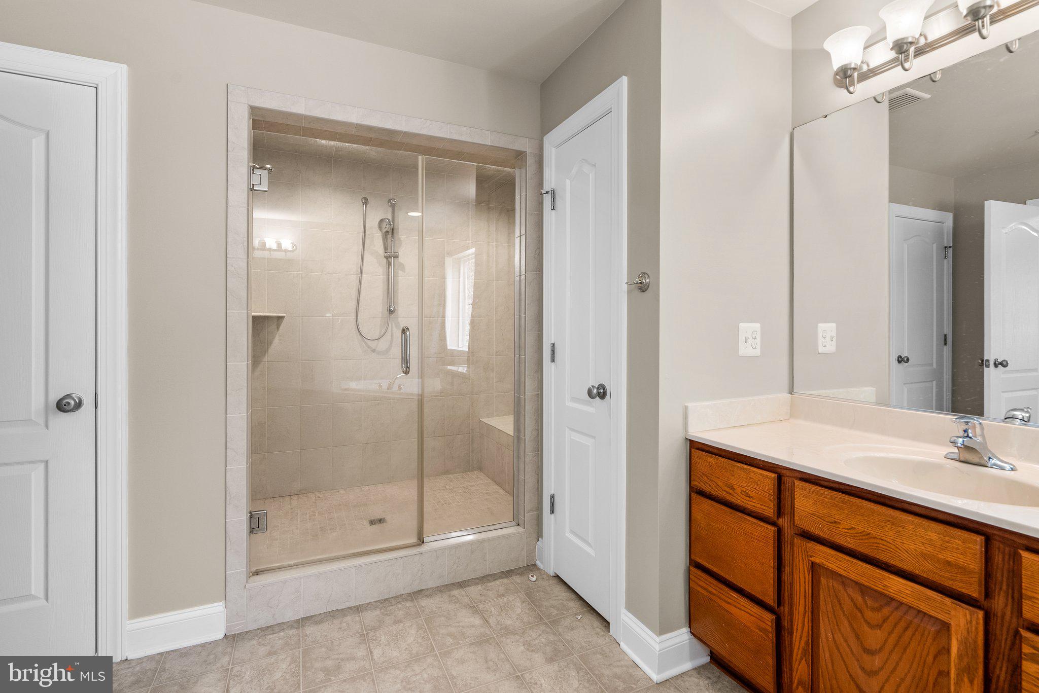 NORTH POINTE SUB - Residential