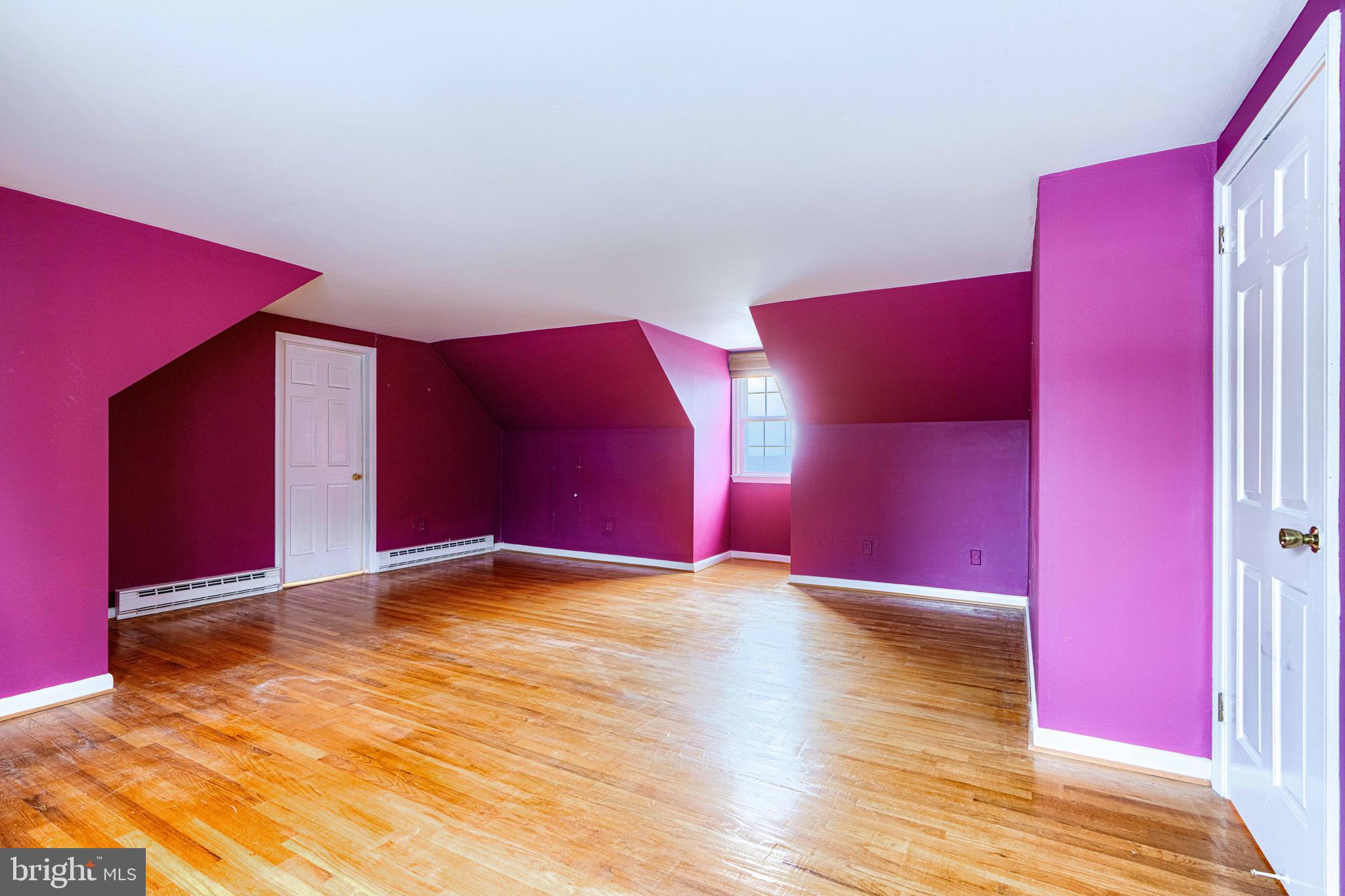 JARRETTSVILLE - Residential