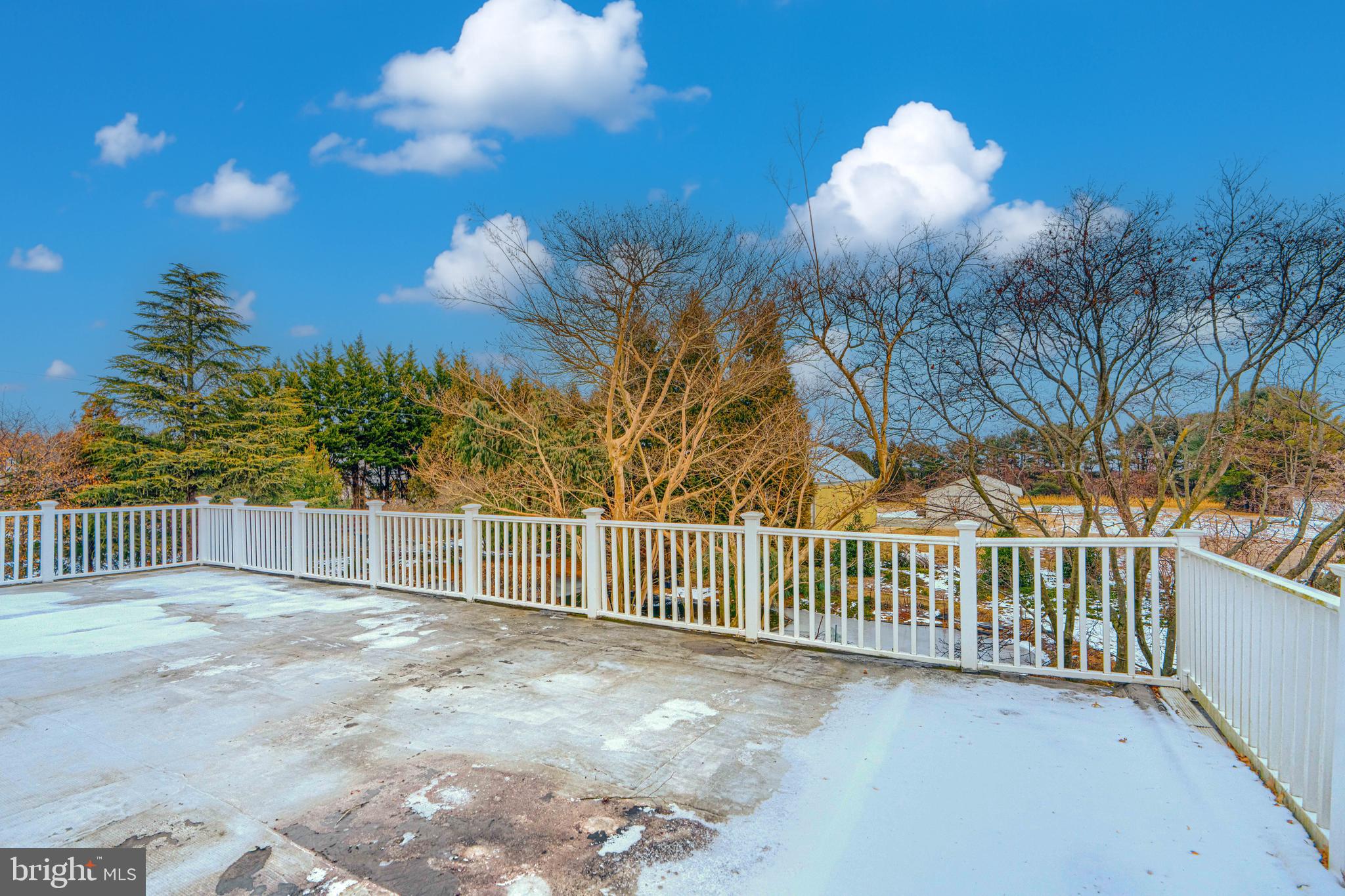 JARRETTSVILLE - Residential