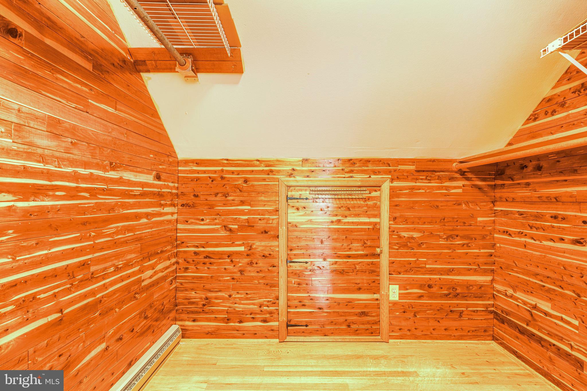 JARRETTSVILLE - Residential