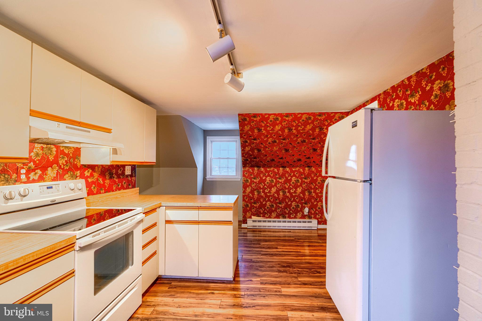 JARRETTSVILLE - Residential