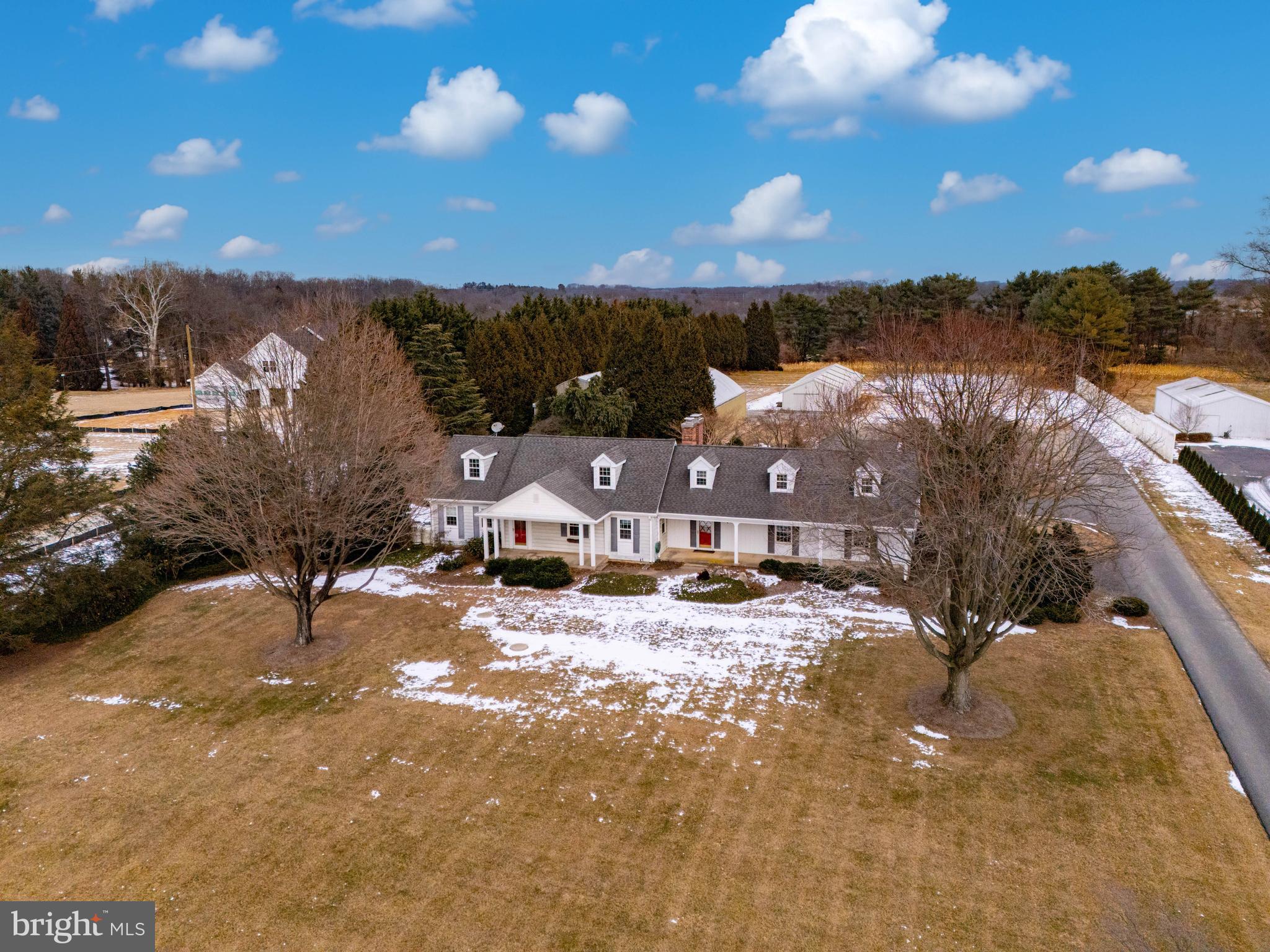 JARRETTSVILLE - Residential