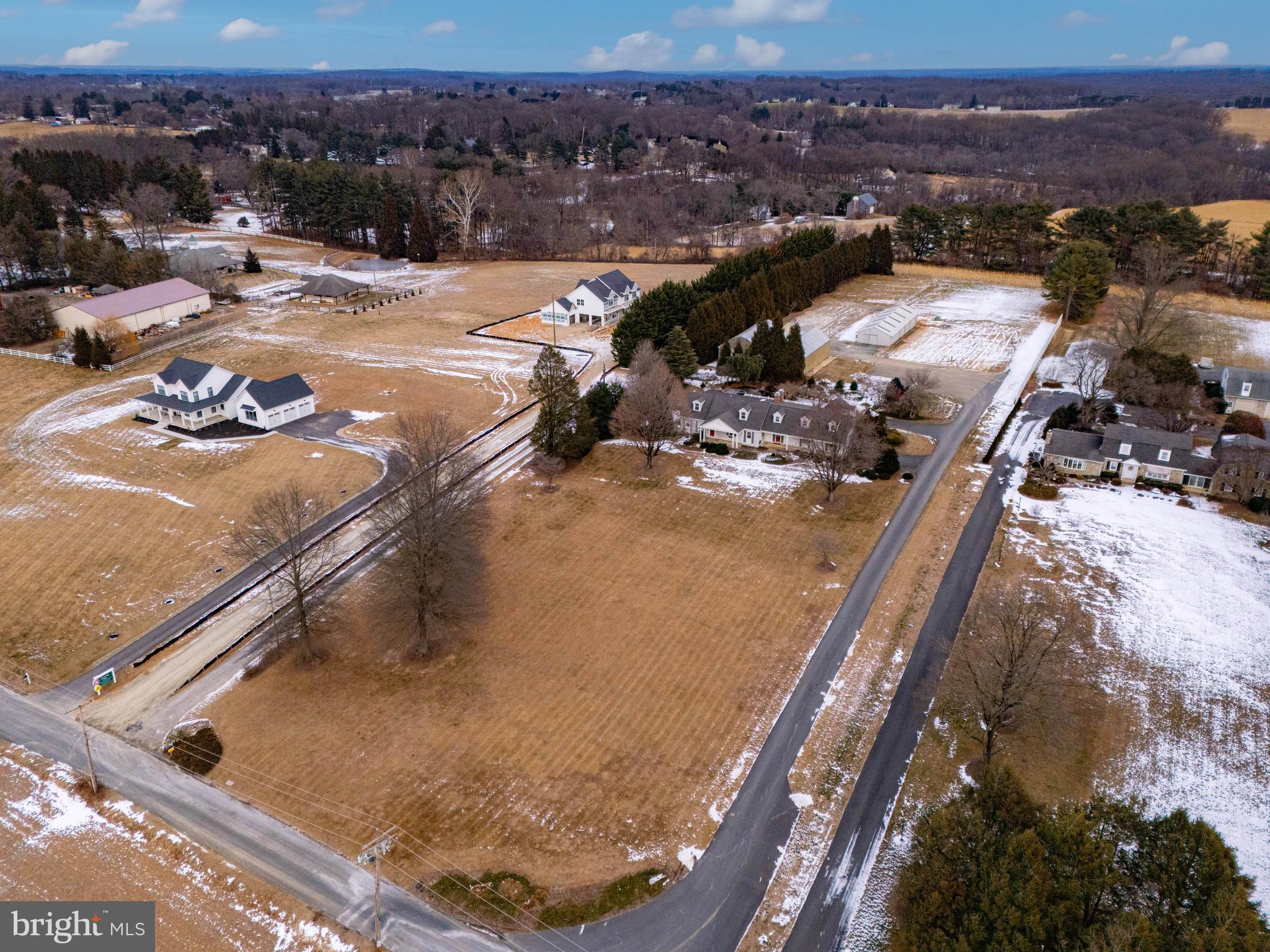 JARRETTSVILLE - Residential