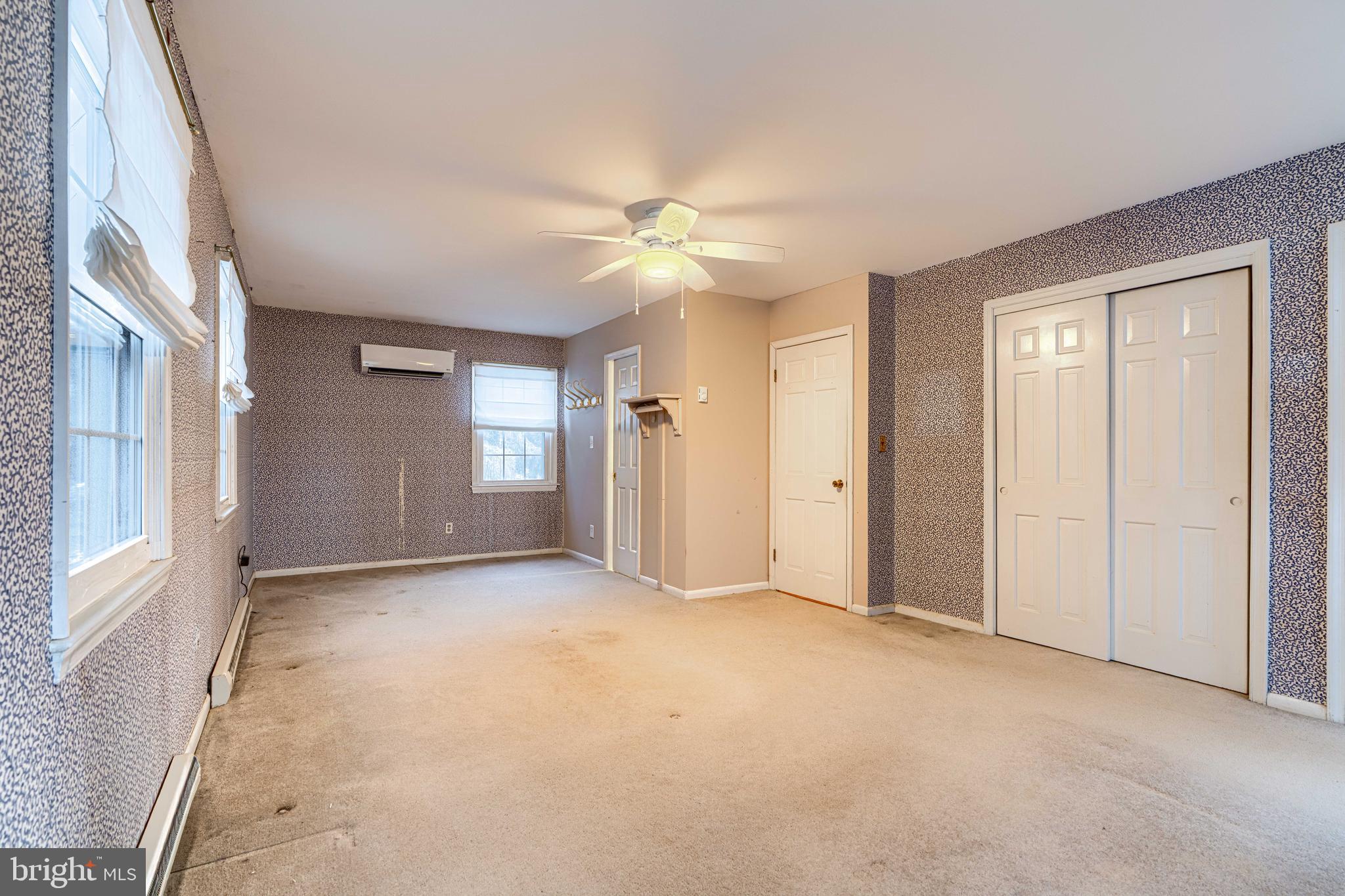 JARRETTSVILLE - Residential