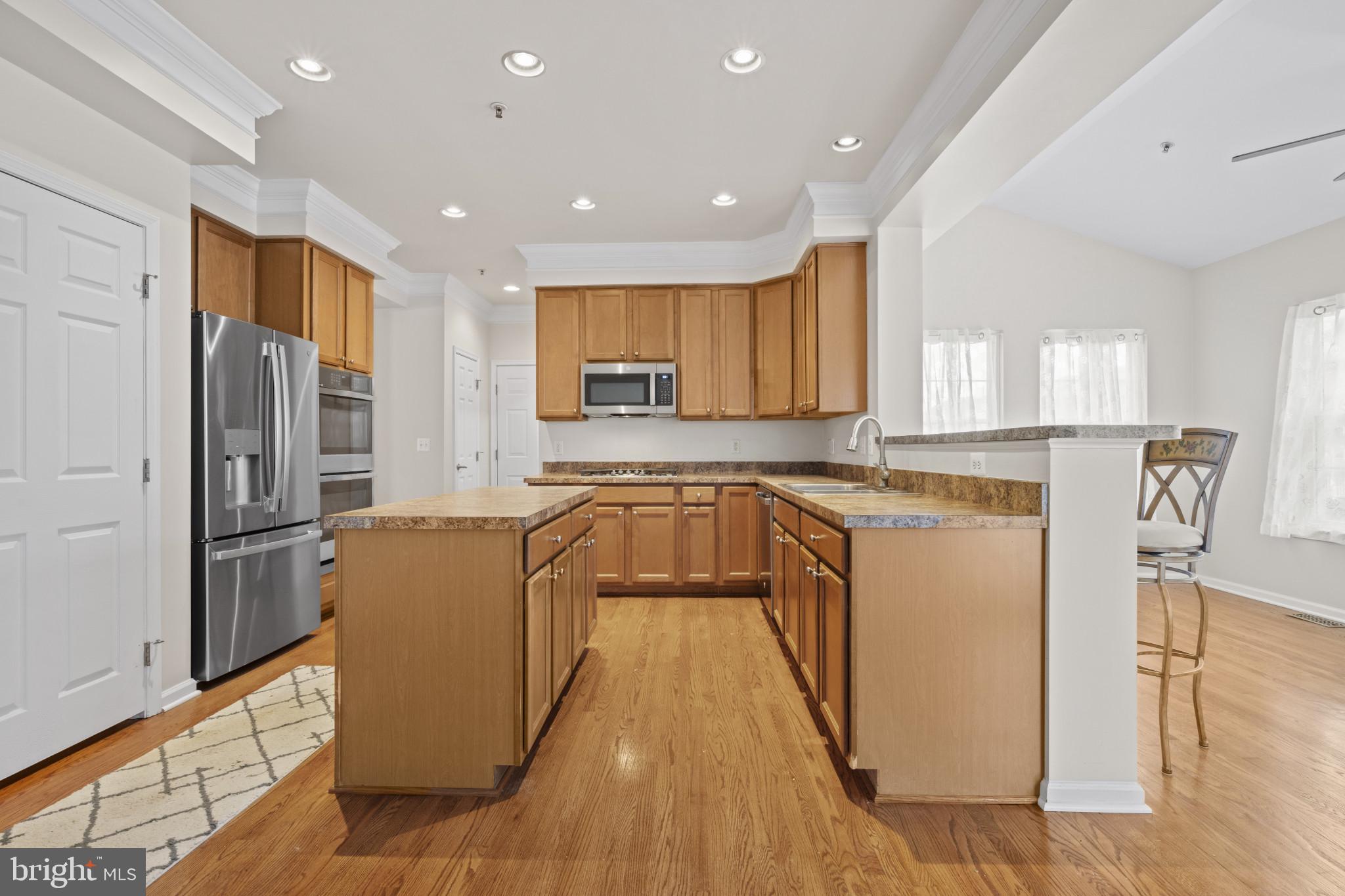 ADAMSTOWN COMMONS - Residential