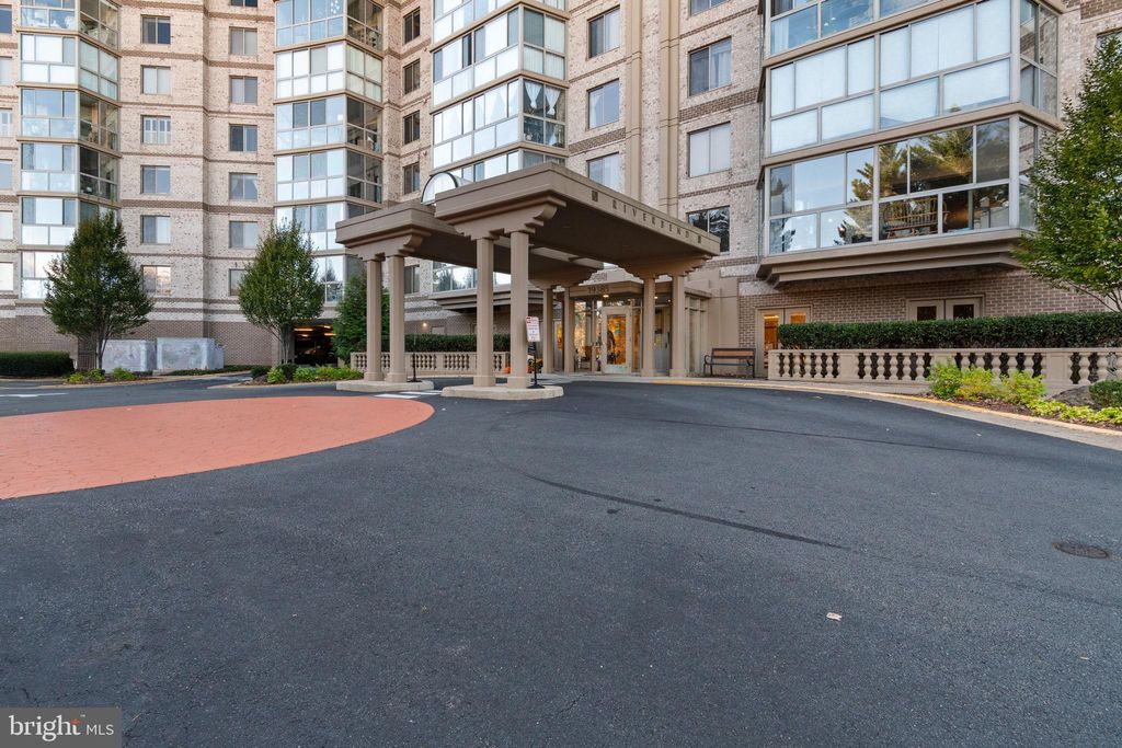 Photo of 19385 Cypress Ridge Terrace #415, LEESBURG, VA 20176 (MLS # VALO2109674)