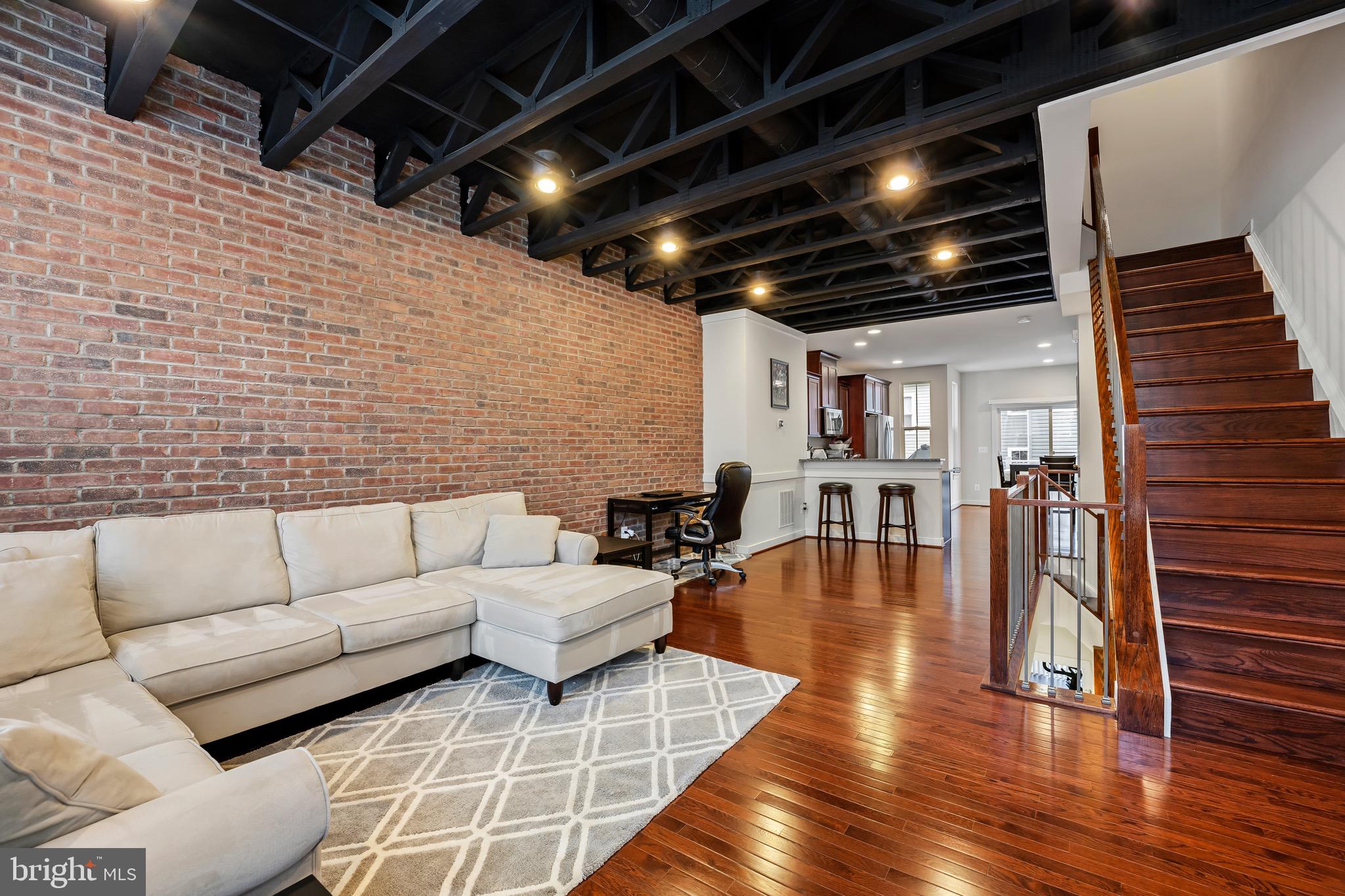 VILLAGE AT WOODSTREAM - Residential