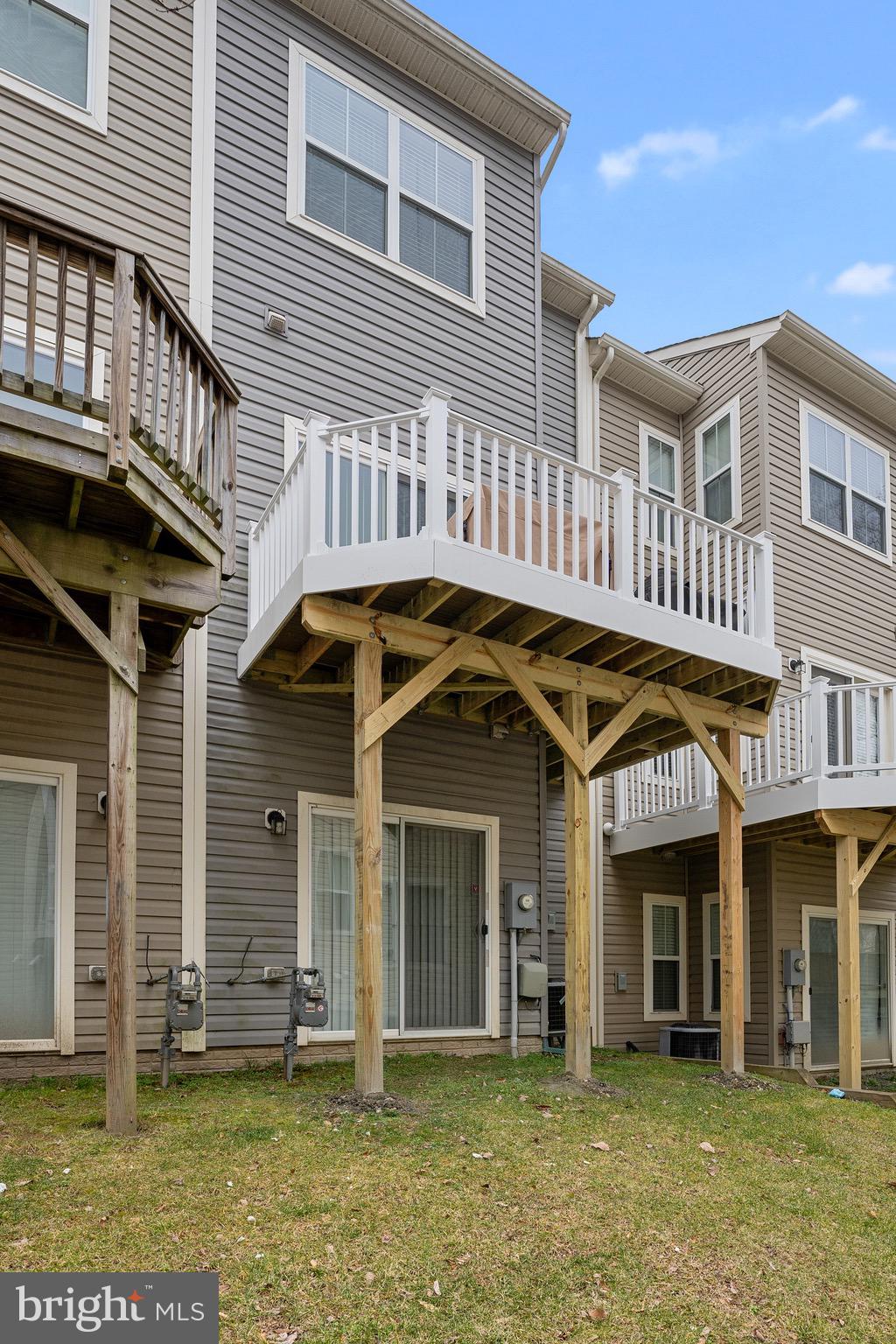 VILLAGE AT WOODSTREAM - Residential