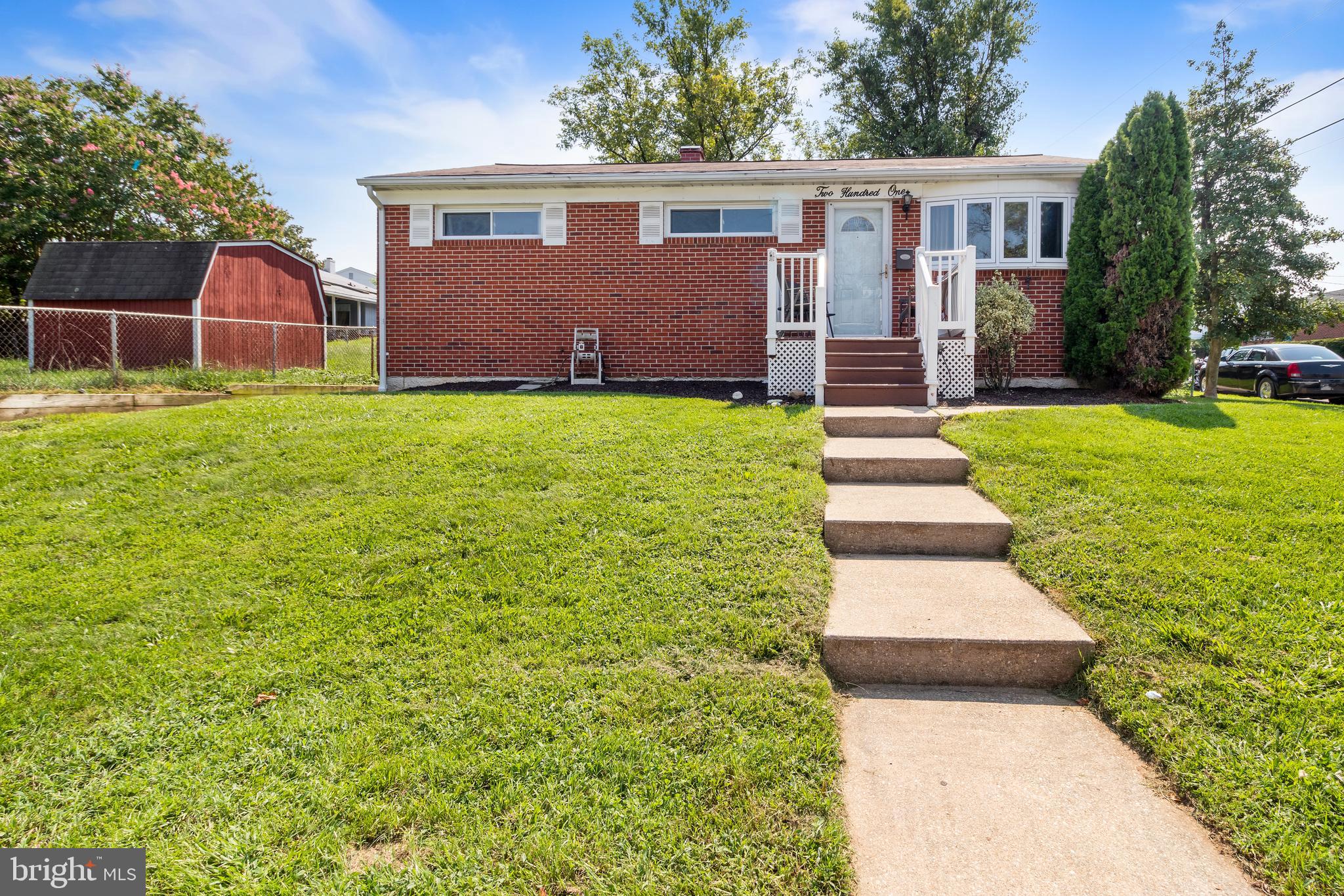 FERNDALE FARMS - Residential