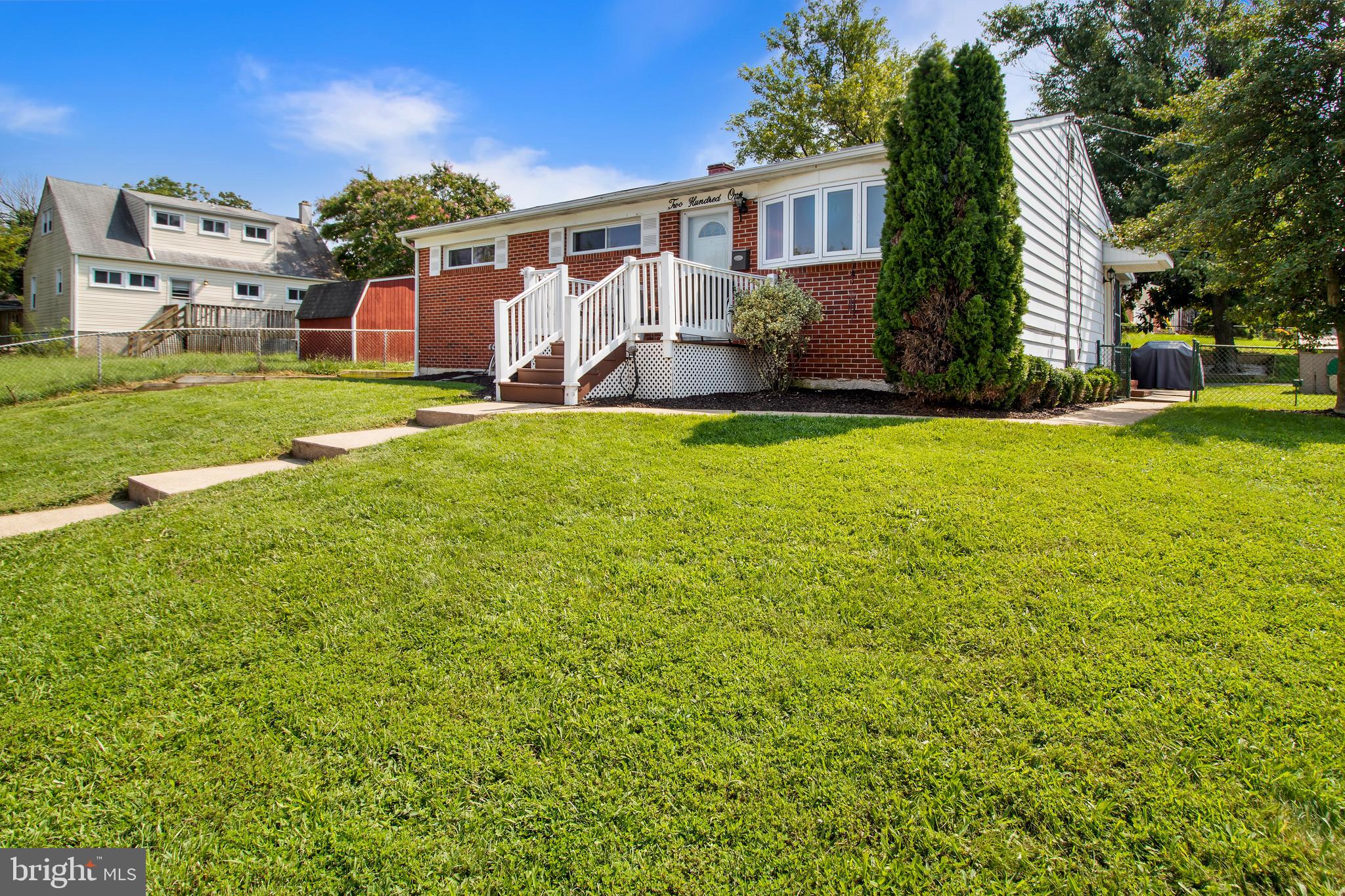 FERNDALE FARMS - Residential