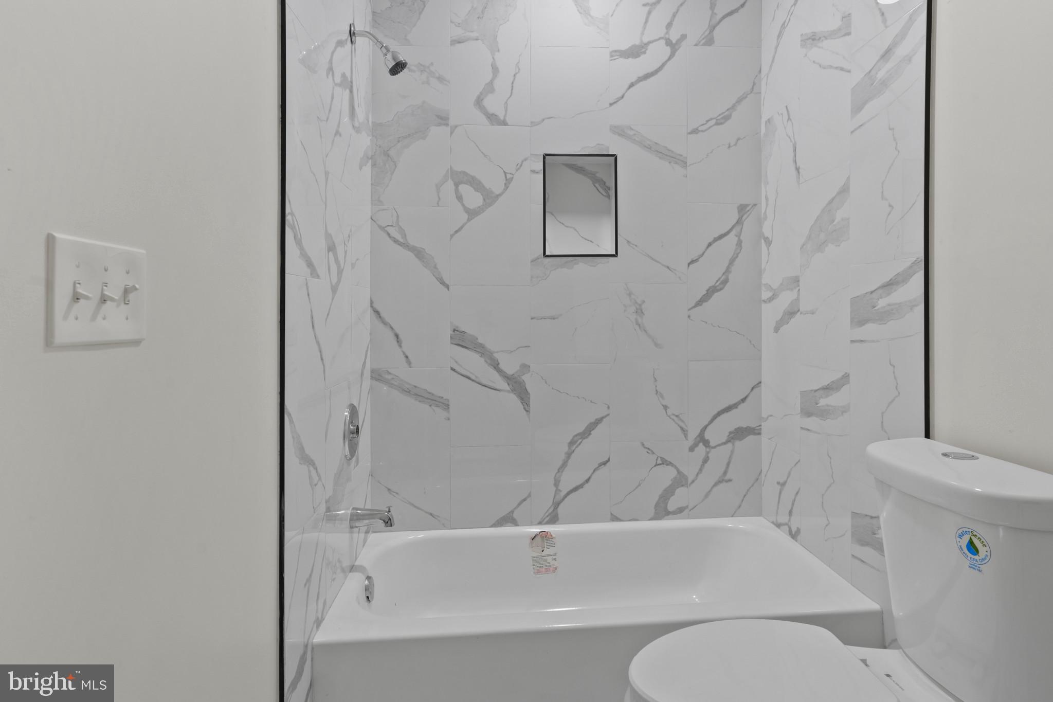 ASHLAND MEWS - Residential