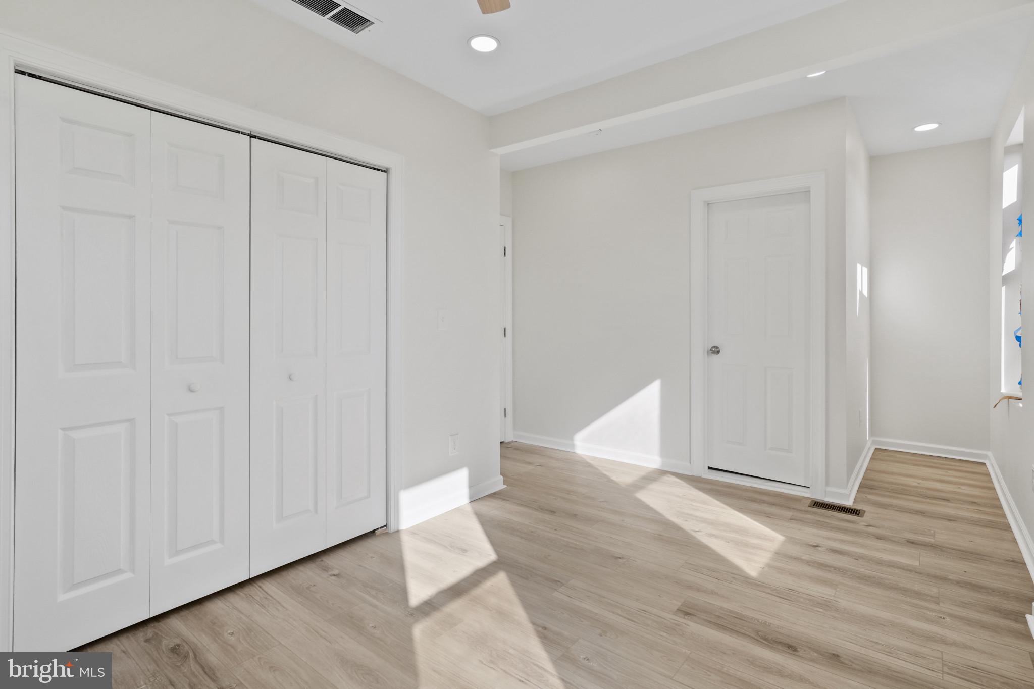 ASHLAND MEWS - Residential
