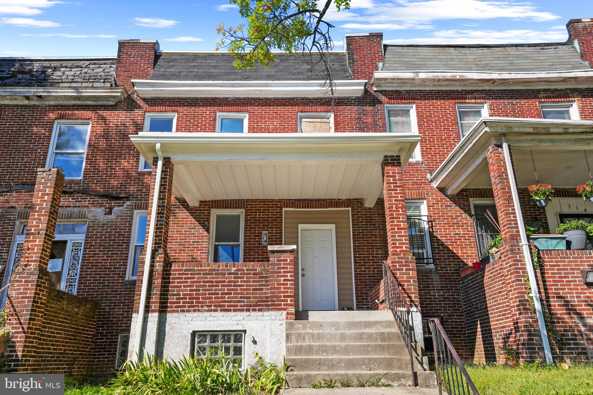 112 N HILTON STREET
