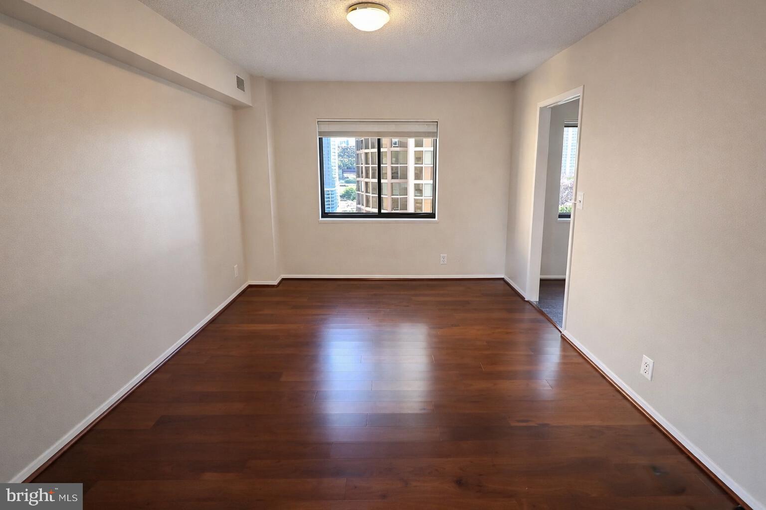 1600 N OAK STREET 706