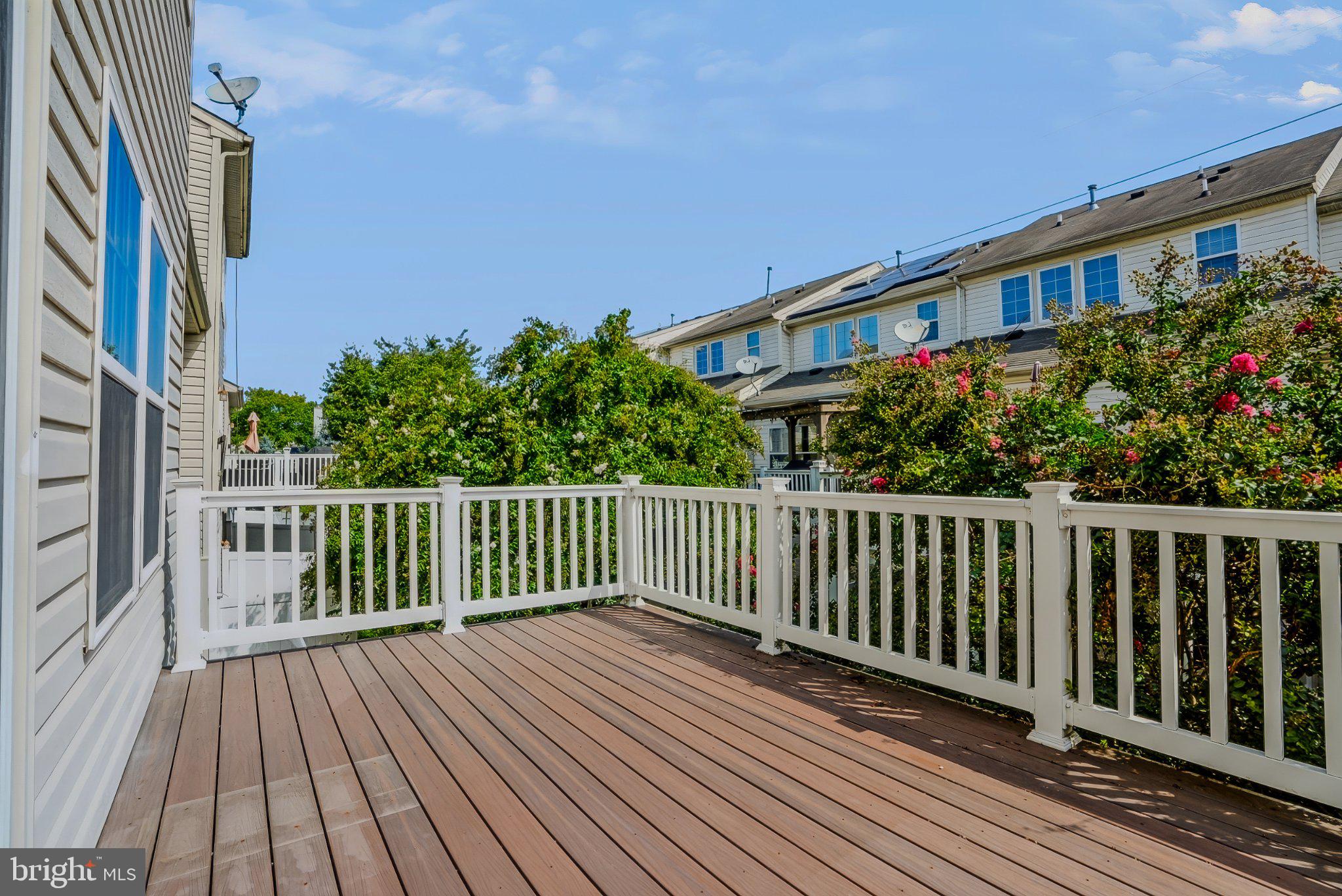 723 OLIVE WOOD LANE