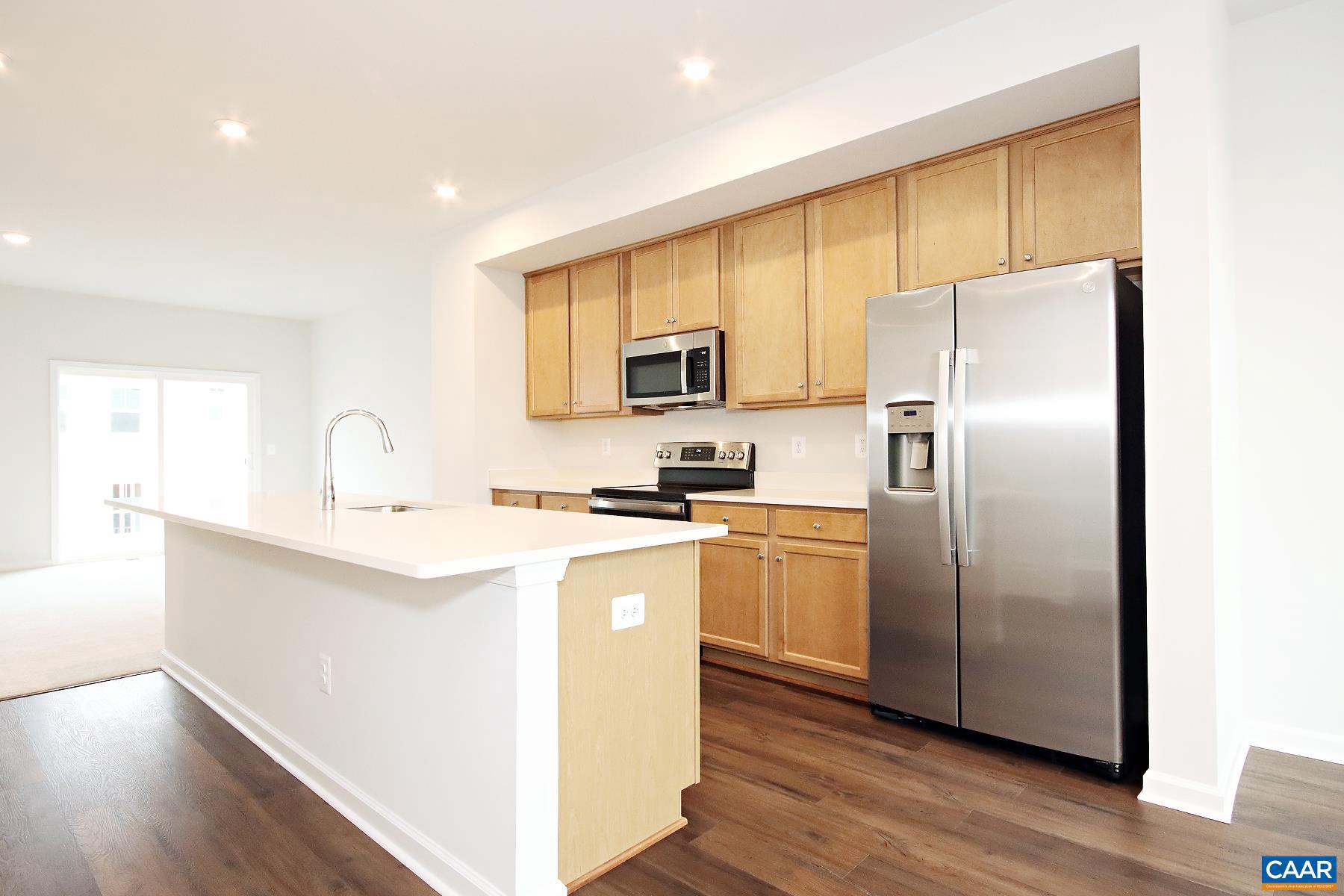 PLEASANT GREEN - Residential Lease