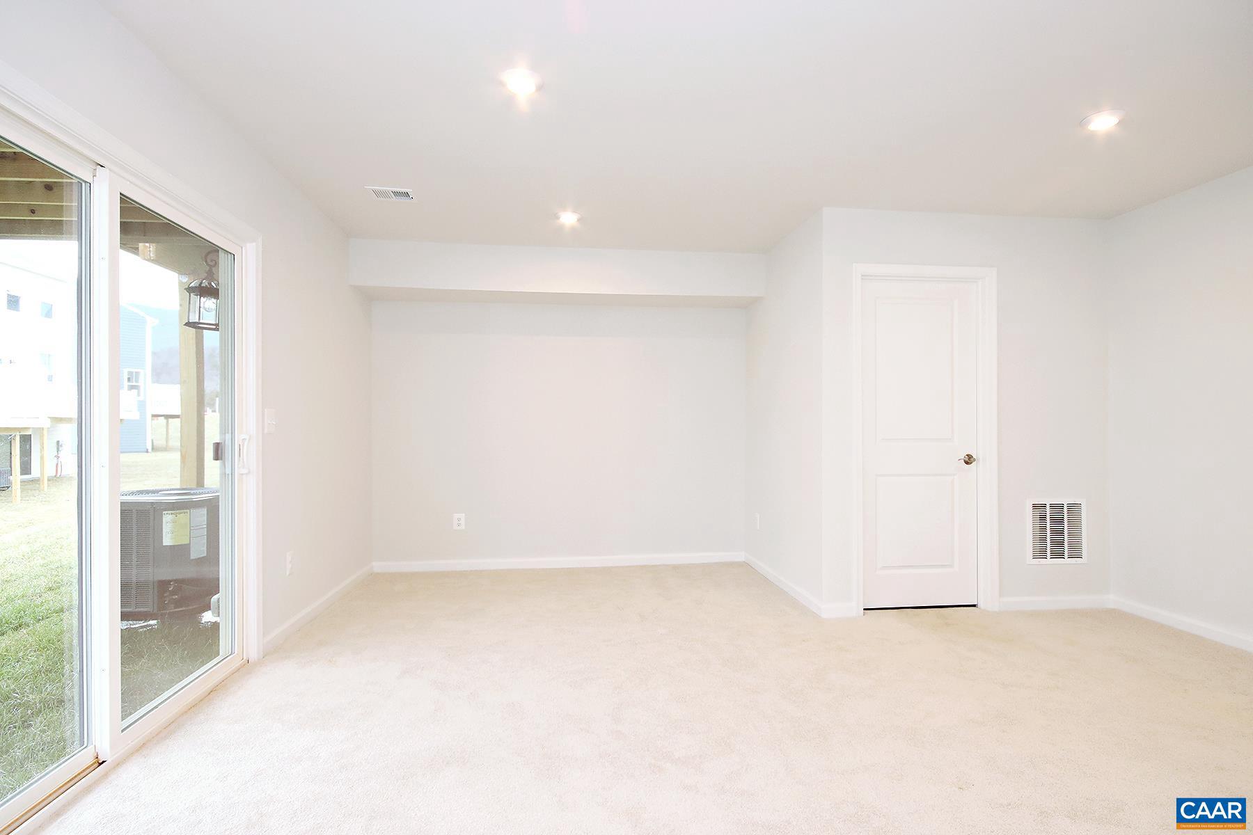 PLEASANT GREEN - Residential Lease