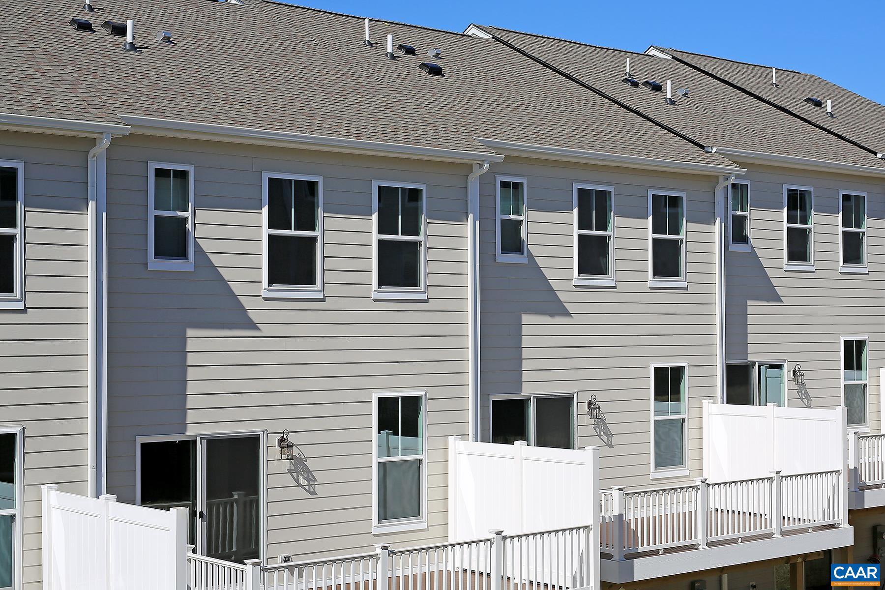 PLEASANT GREEN - Residential Lease