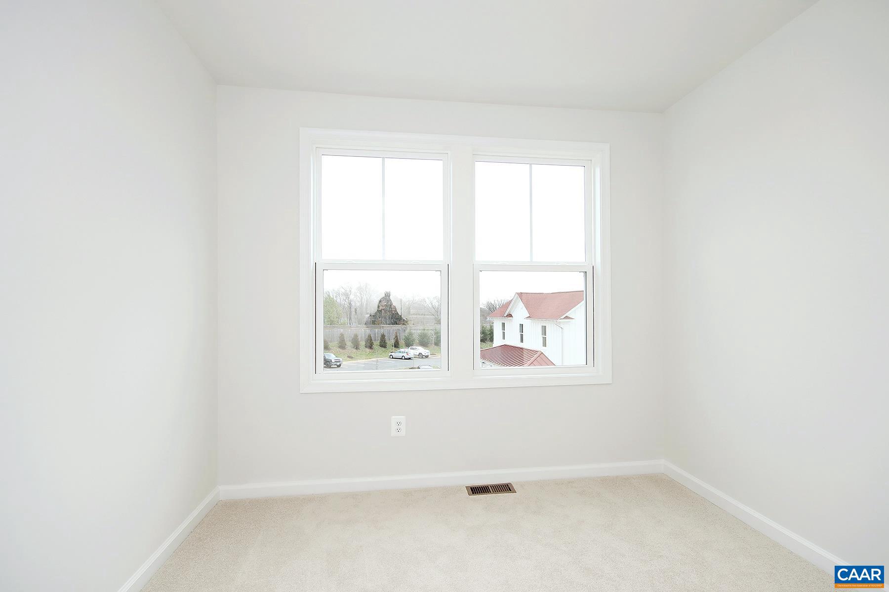 PLEASANT GREEN - Residential Lease