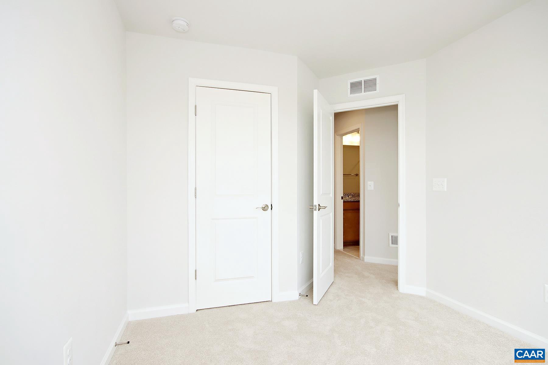 PLEASANT GREEN - Residential Lease