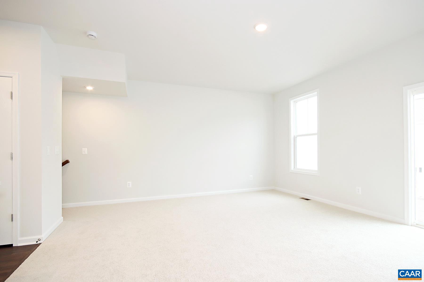 PLEASANT GREEN - Residential Lease