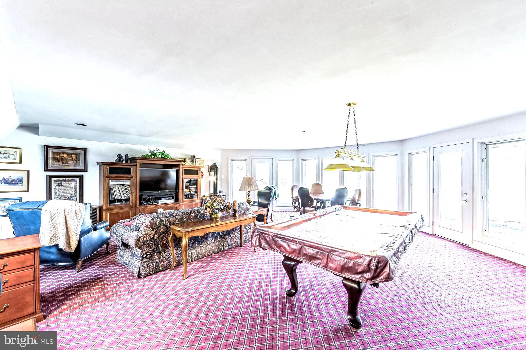 COTSWOLD ESTATES - Residential