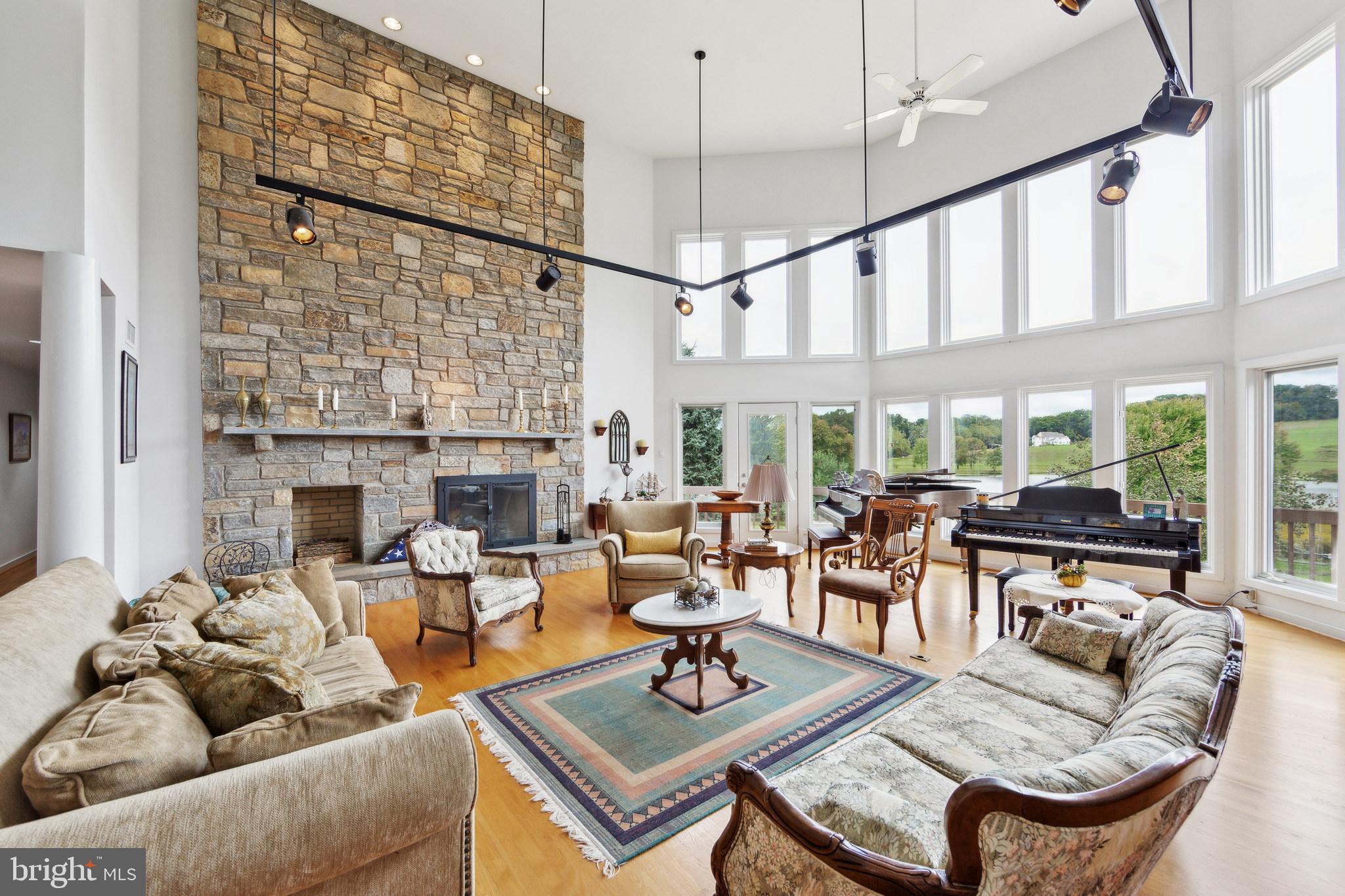 COTSWOLD ESTATES - Residential