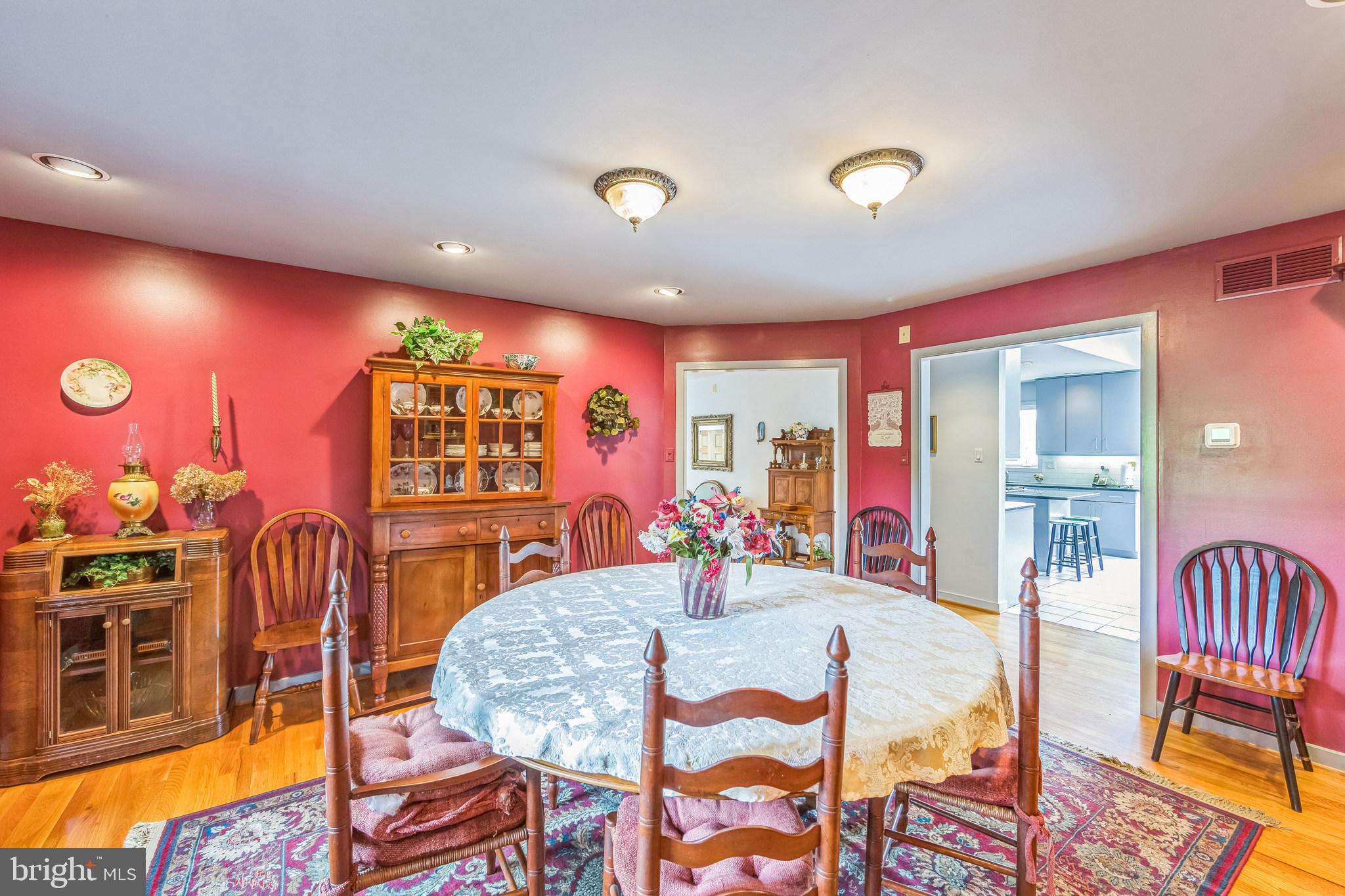 COTSWOLD ESTATES - Residential