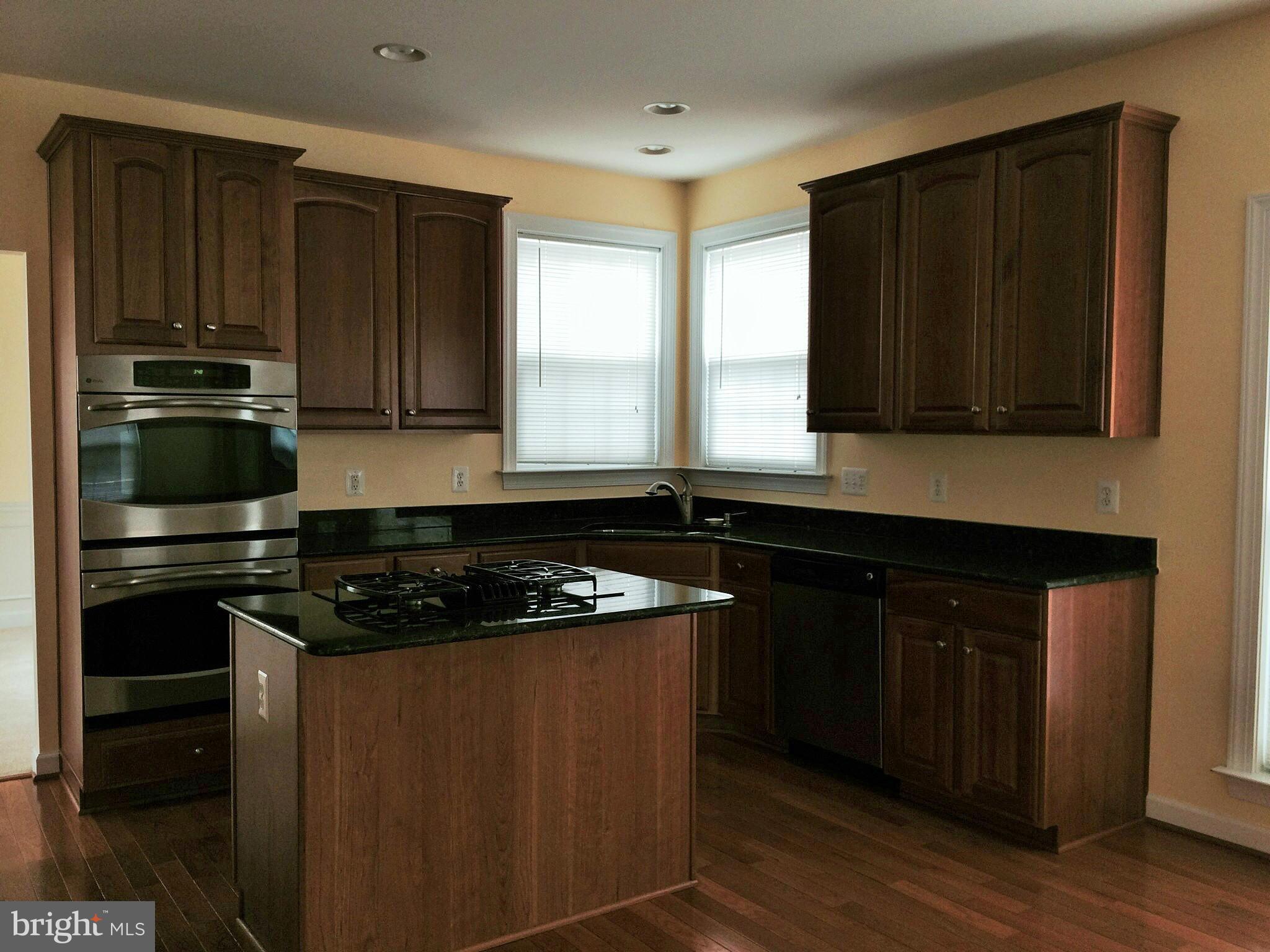 EAGLES POINTE - Residential Lease