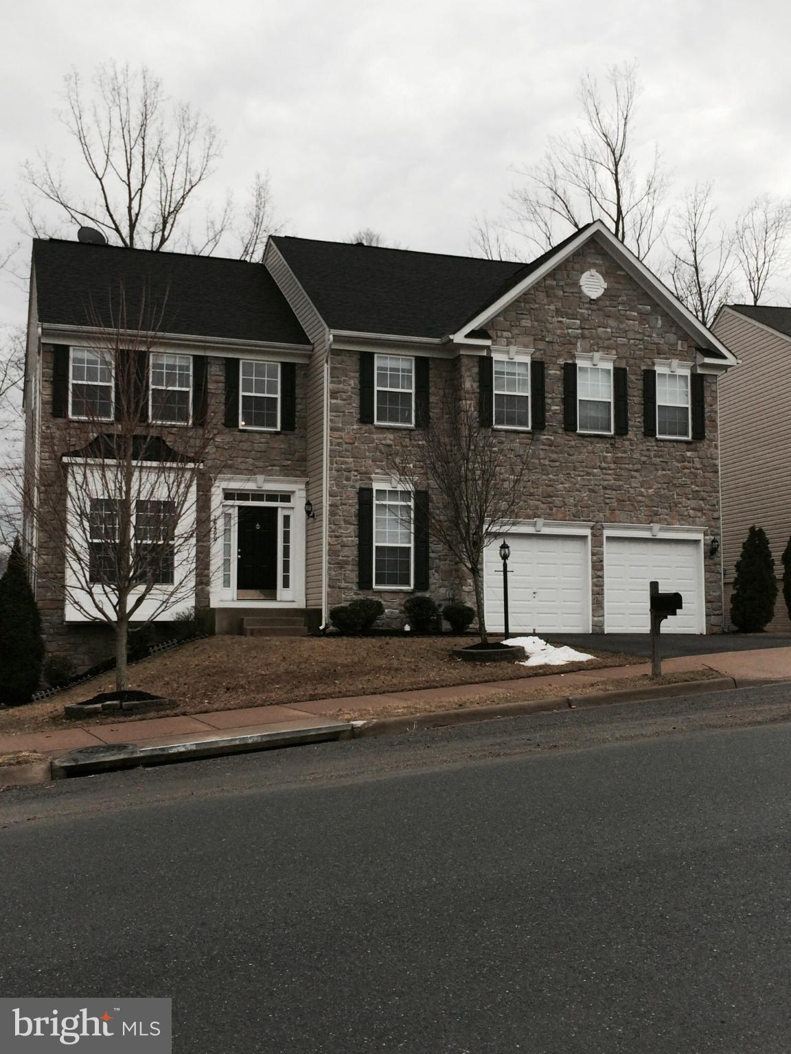 EAGLES POINTE - Residential Lease