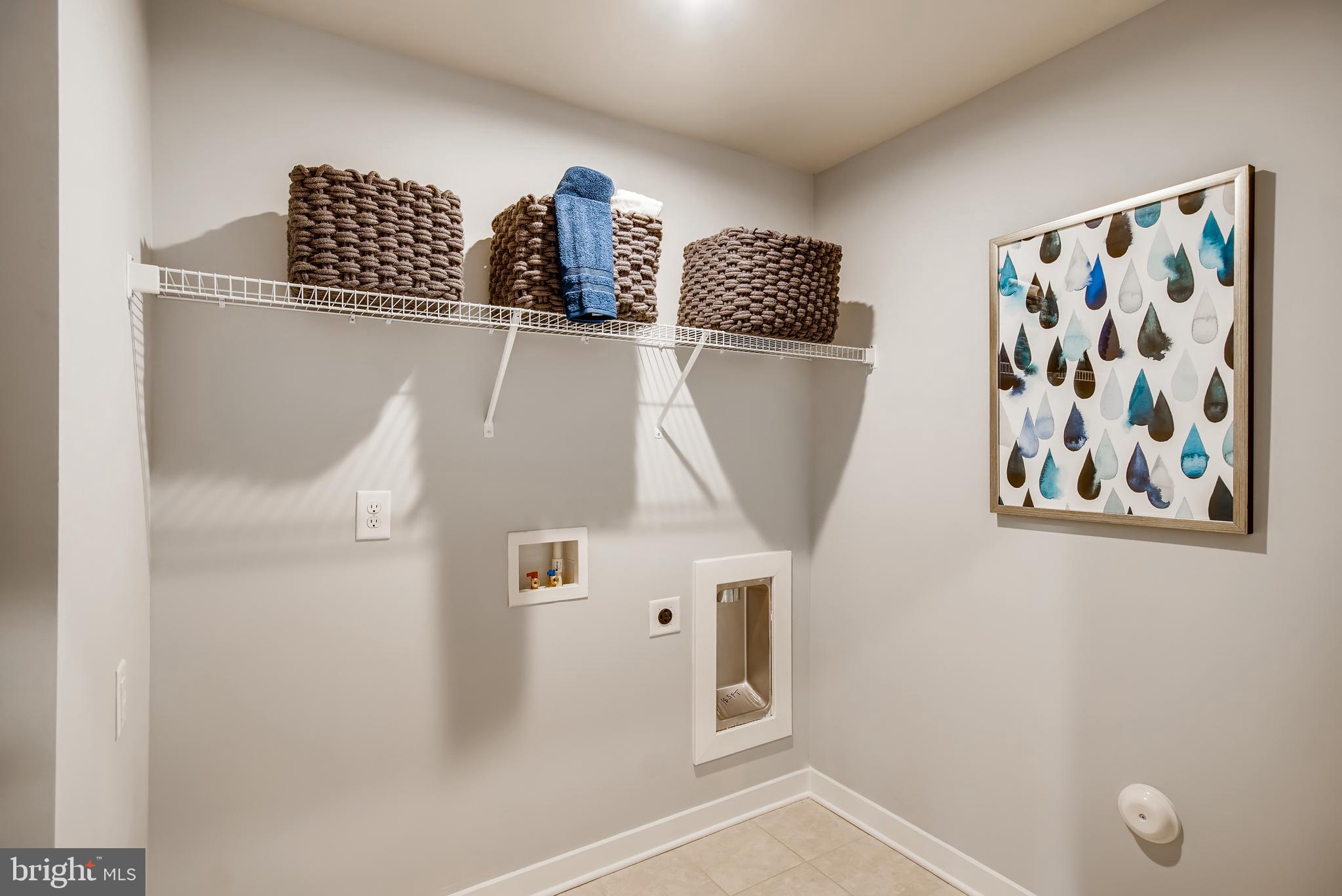 CARDINAL POINTE - Residential