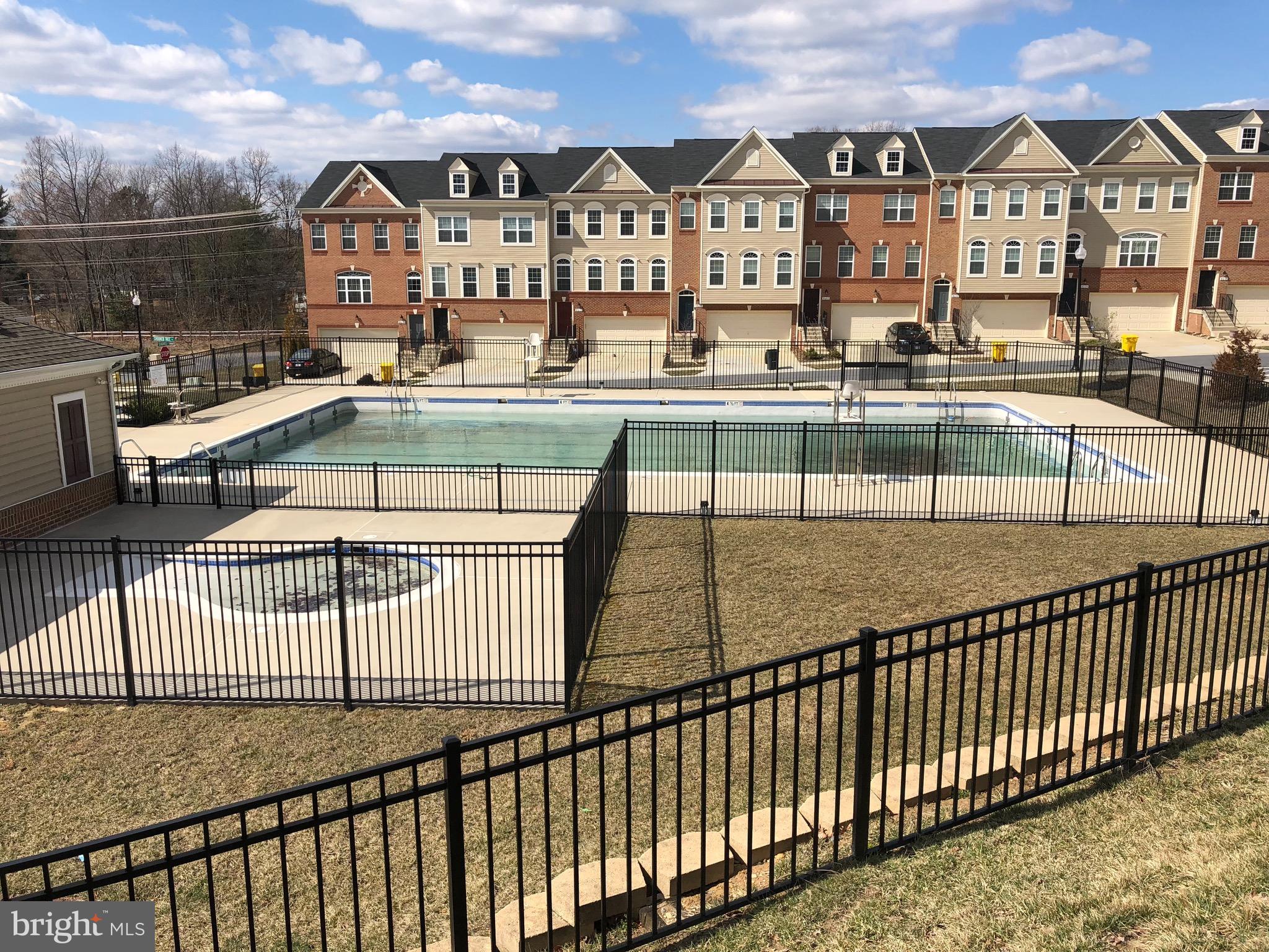 FIELDSTONE FARM - Residential Lease