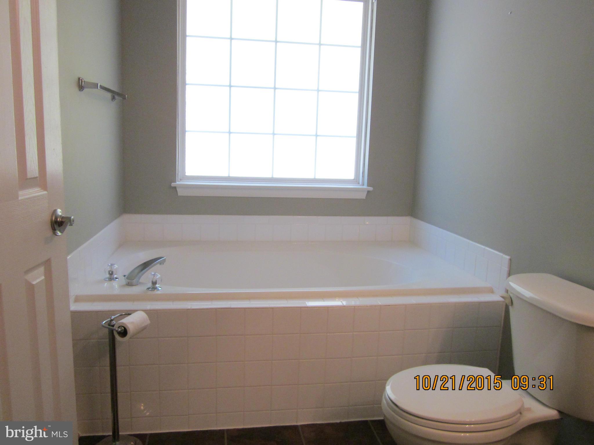 LIBERTY PLACE - Residential Lease