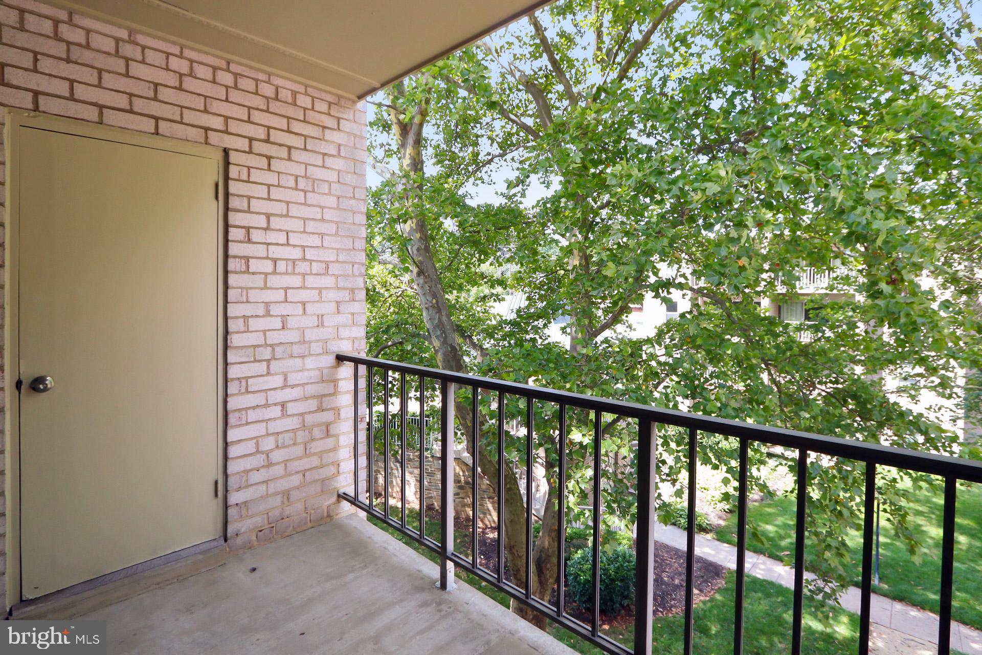 CANTERBURY SQUARE - Residential