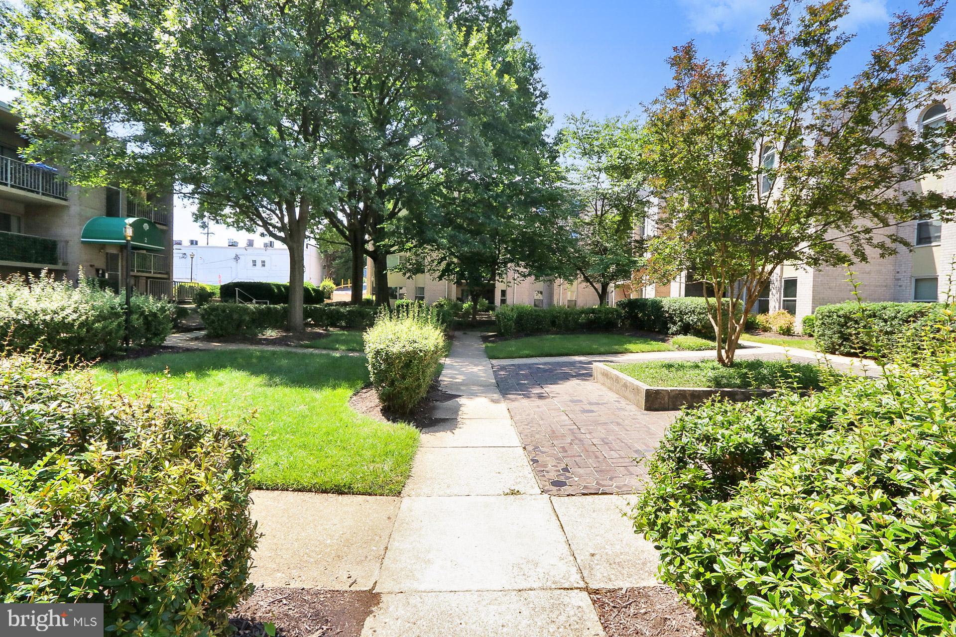 CANTERBURY SQUARE - Residential