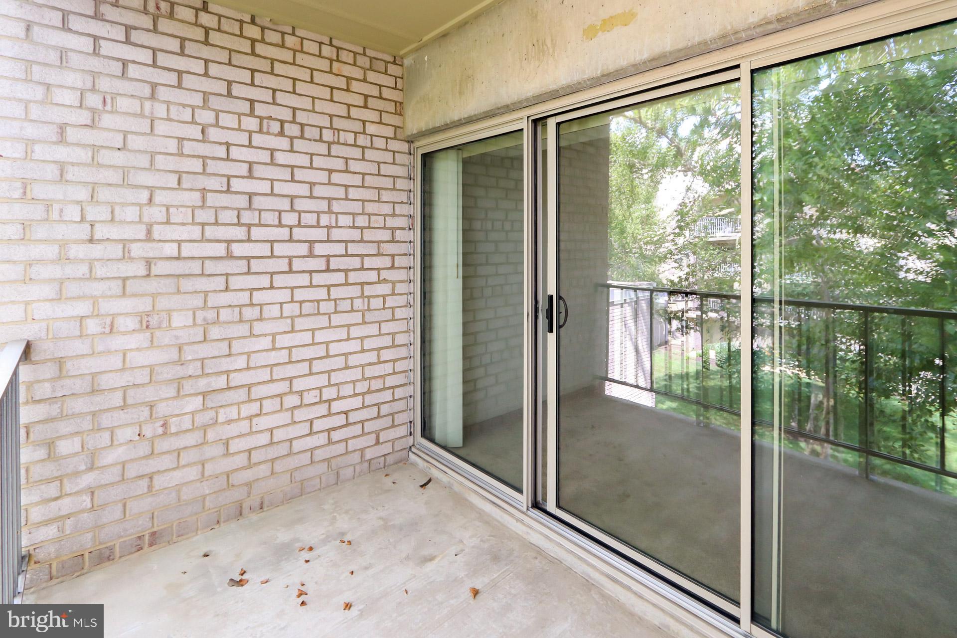 CANTERBURY SQUARE - Residential