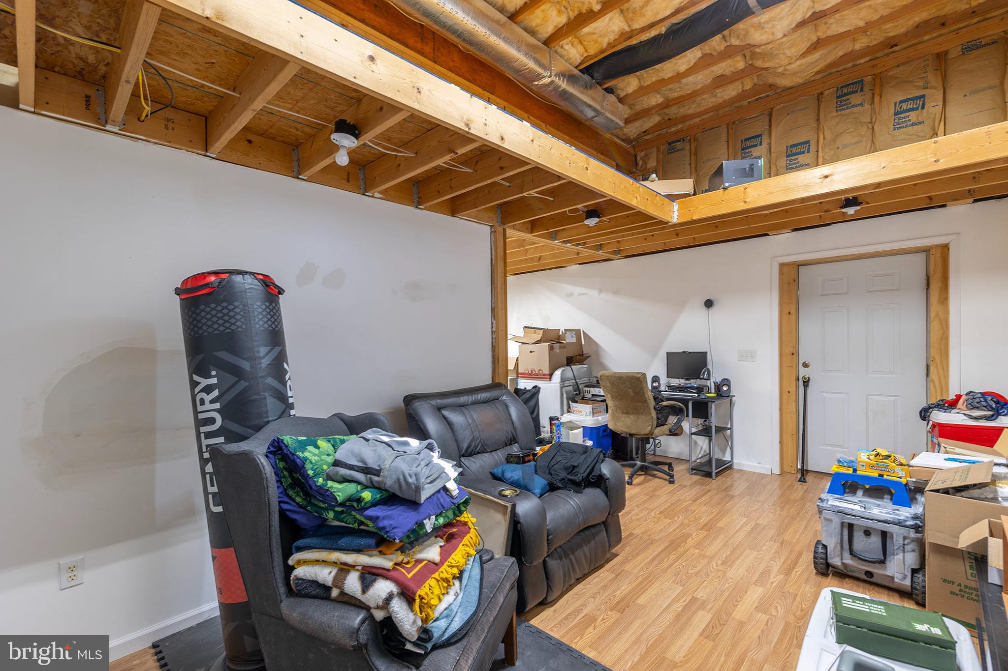 HICKORY RUN - Residential