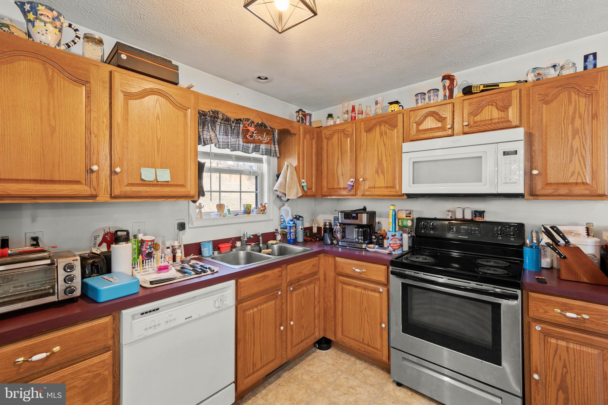 HICKORY RUN - Residential