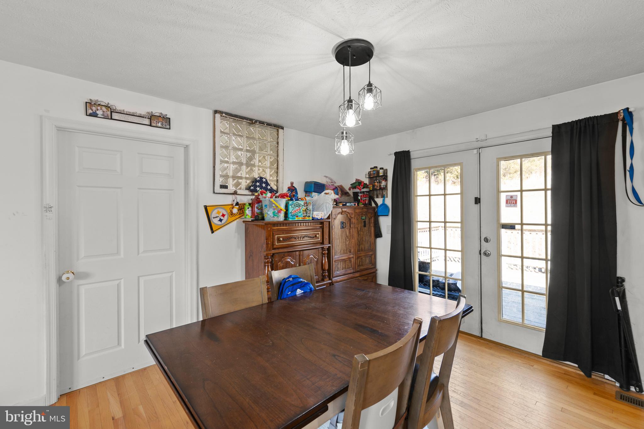 HICKORY RUN - Residential