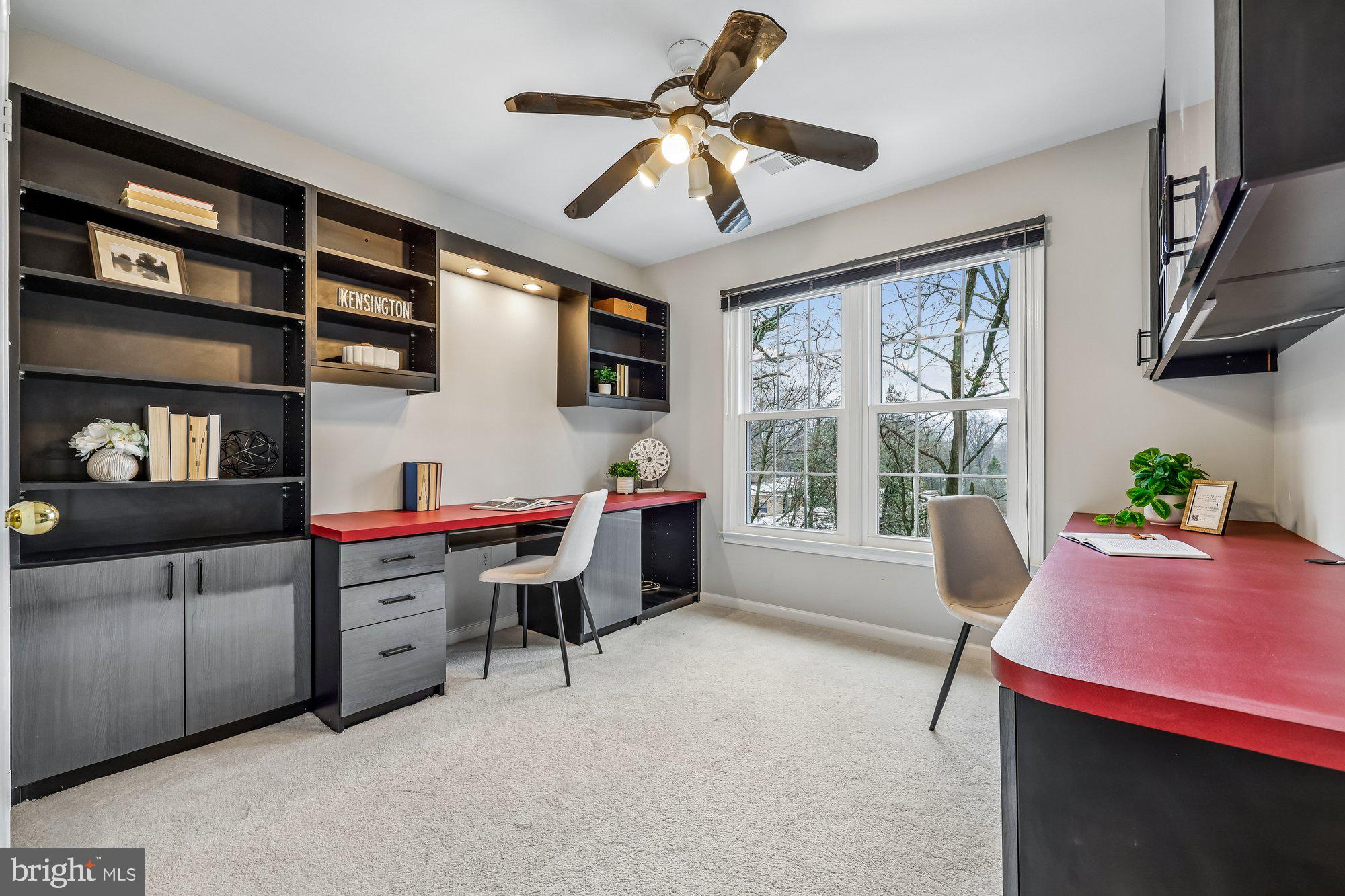 KENSINGTON HEIGHTS - Residential