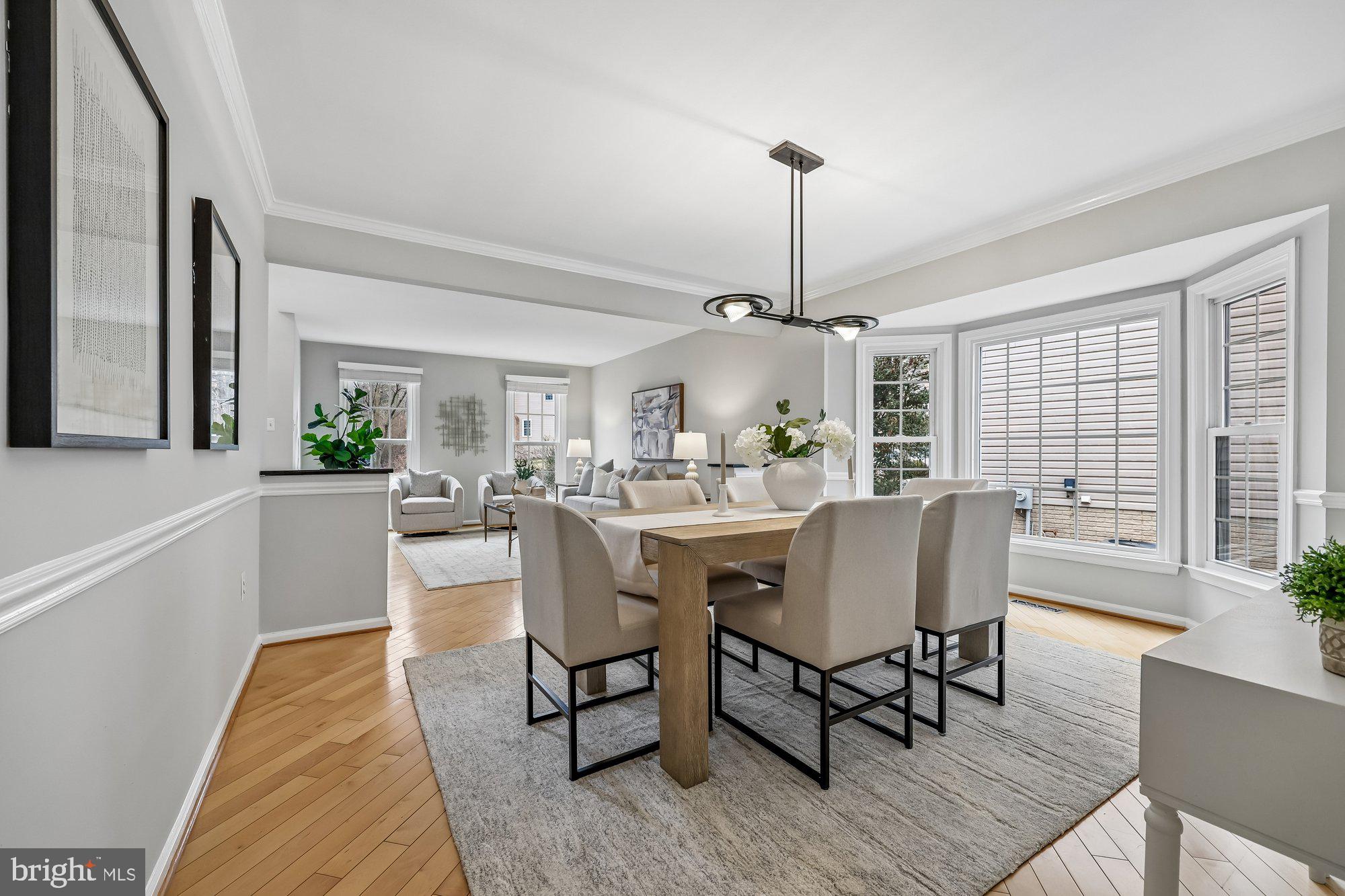 KENSINGTON HEIGHTS - Residential