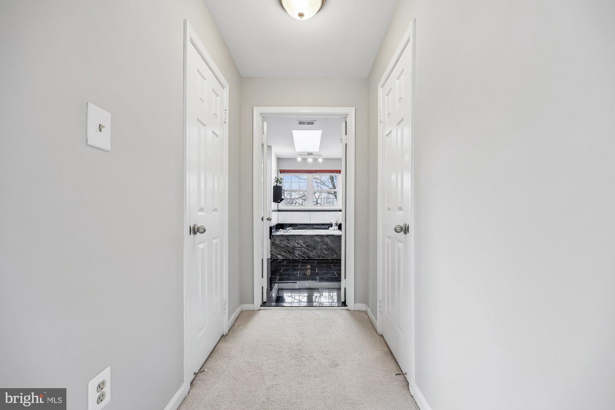 KENSINGTON HEIGHTS - Residential