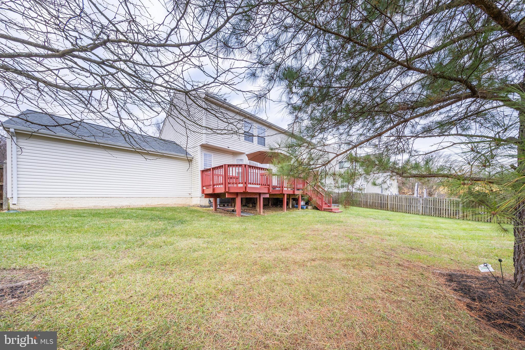 POTOMAC KNOLLS - Residential