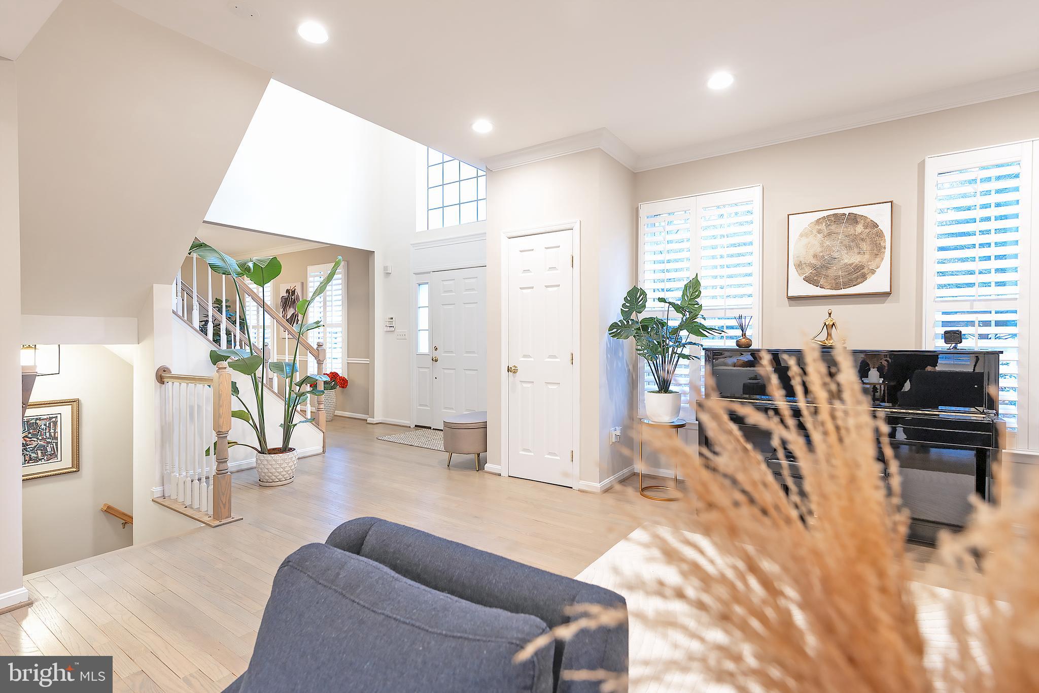 POTOMAC KNOLLS - Residential